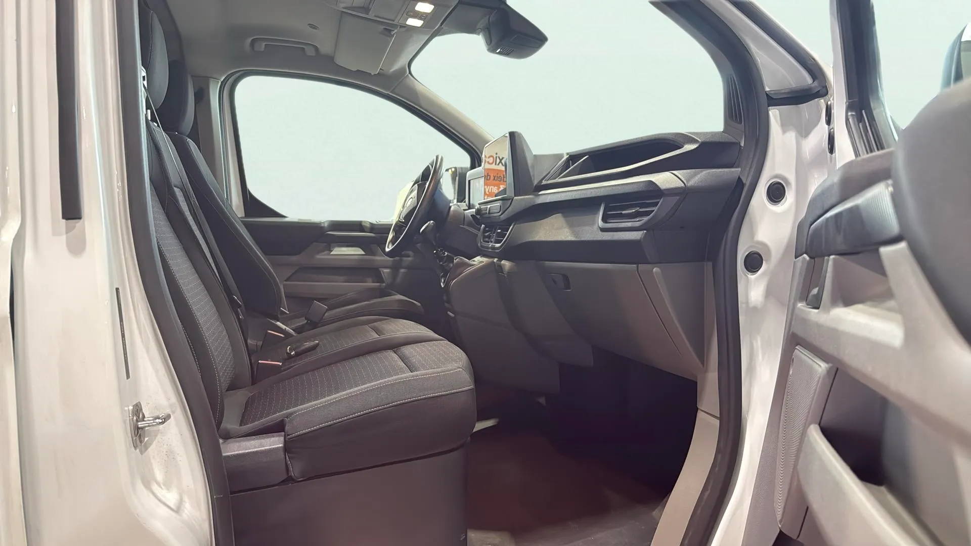 Ford Transit Custom 2.0 - foto 21