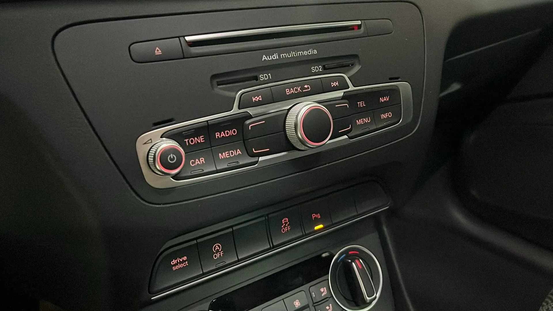 Audi Q3 Sport edit 2.0 TDI quattro - foto 13
