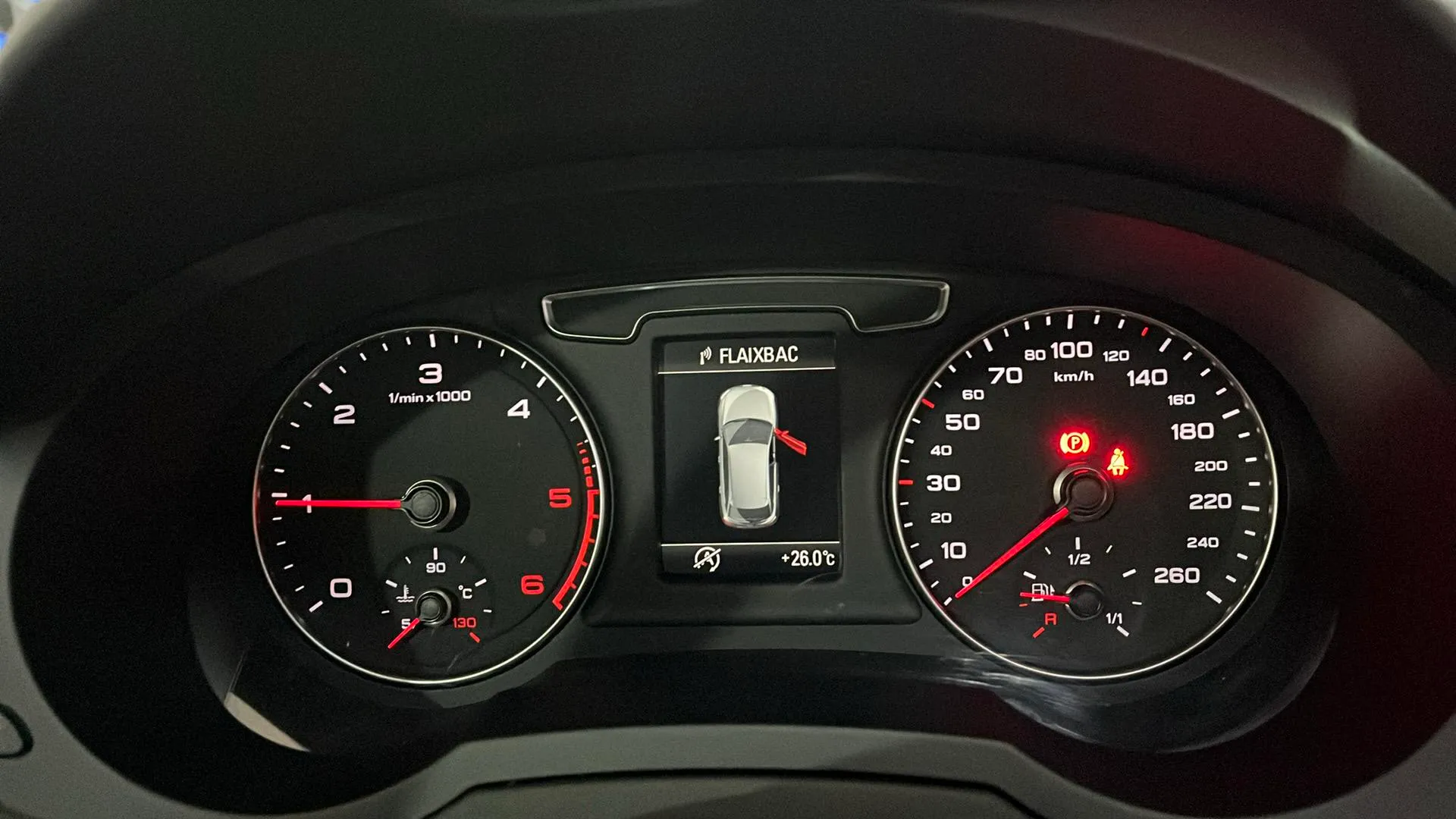 Audi Q3 Sport edit 2.0 TDI quattro - foto 11