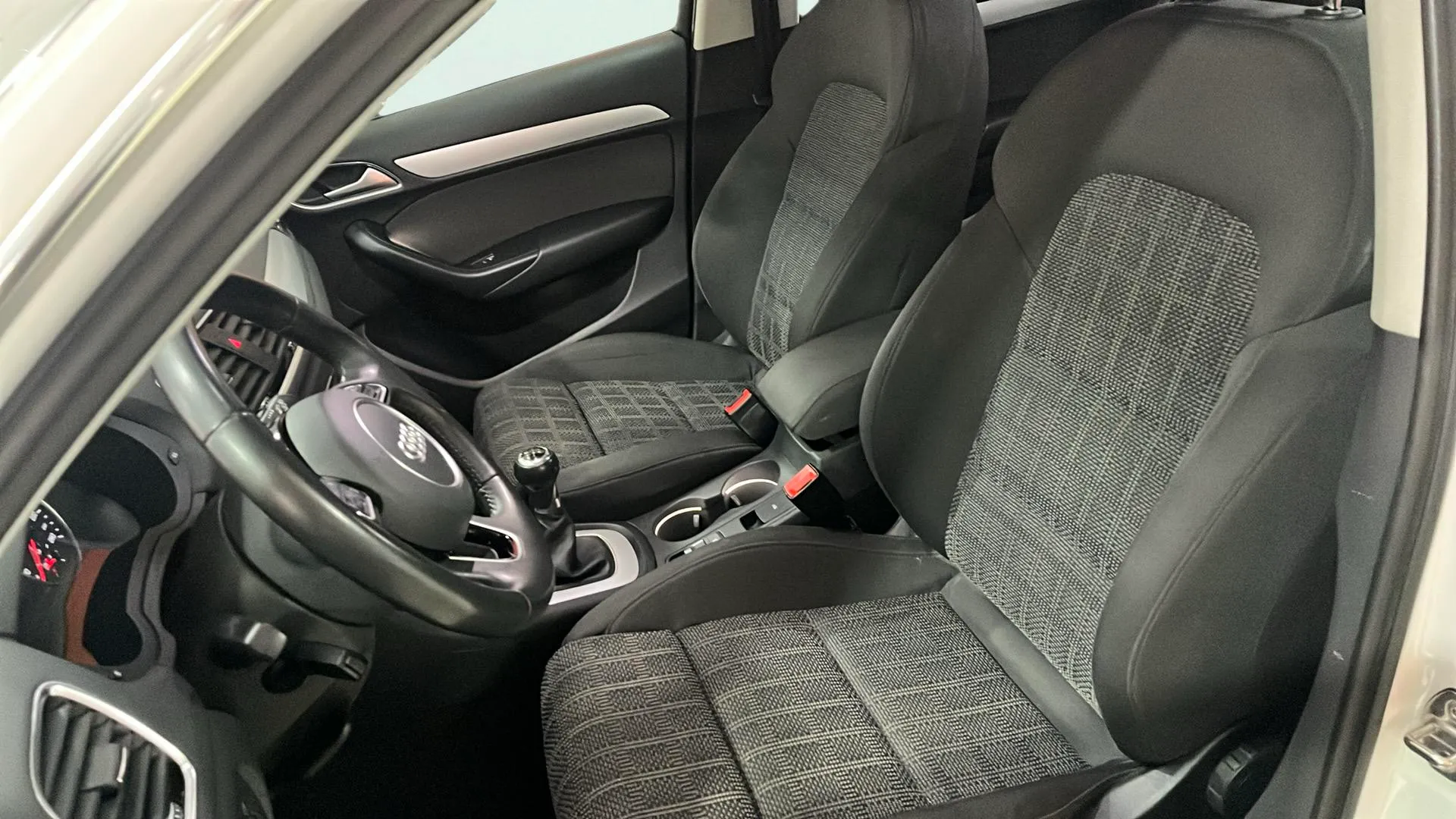 Audi Q3 Sport edit 2.0 TDI quattro - foto 16
