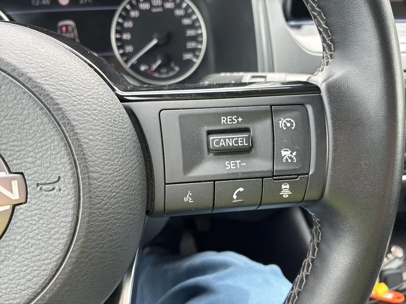 Nissan Qashqai DIG-T mHEV 4x2 Acenta - foto 27