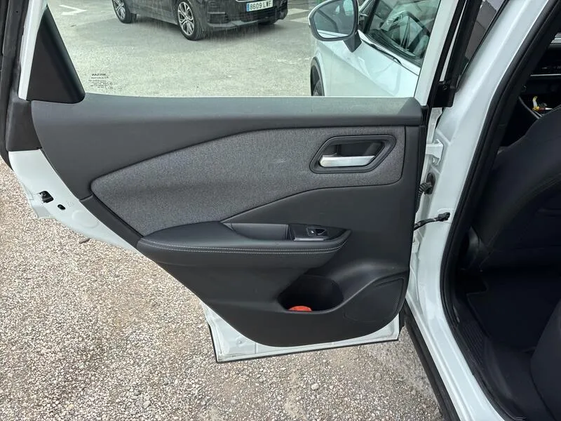 Nissan Qashqai DIG-T mHEV 4x2 Acenta - foto 18
