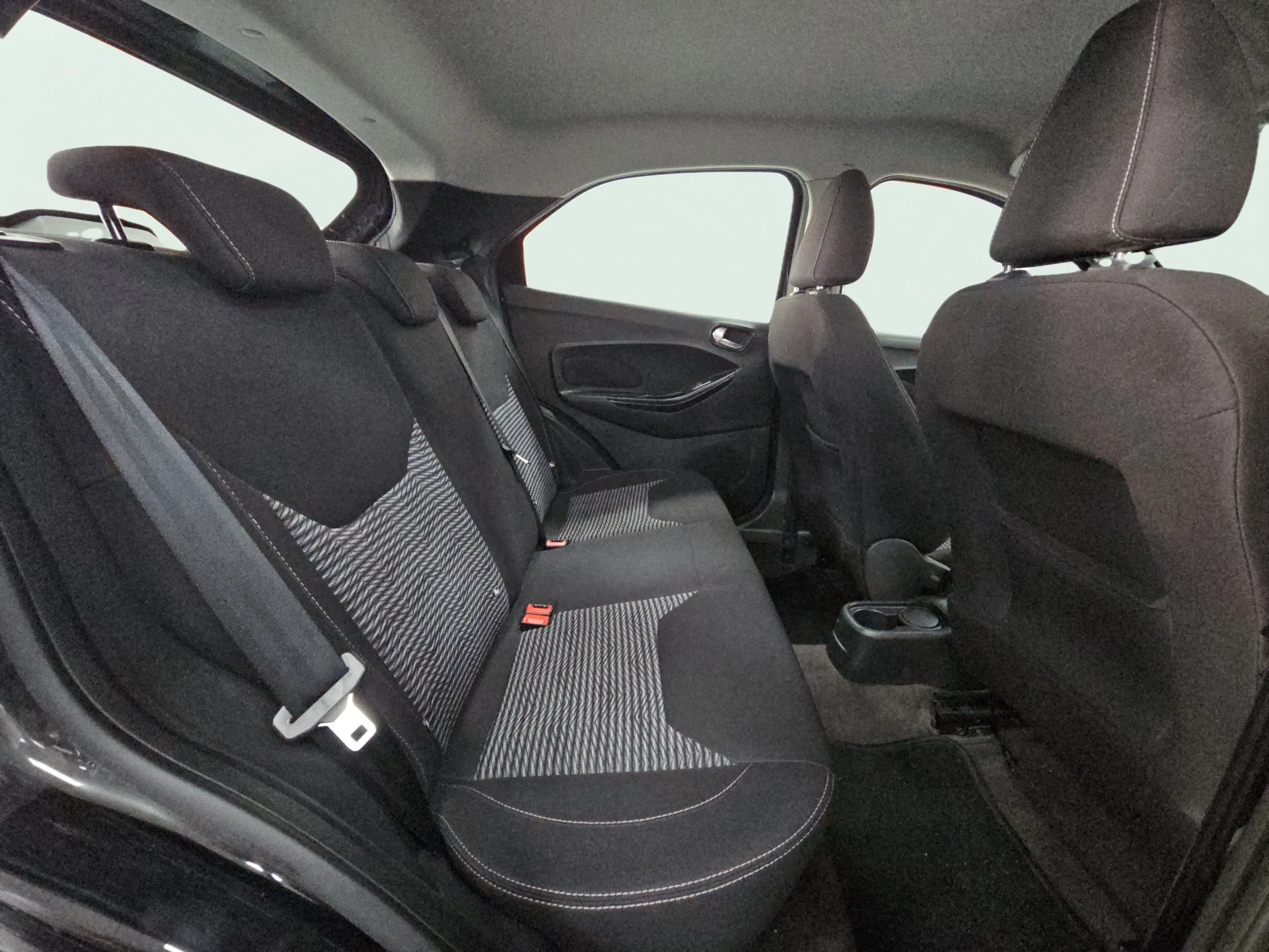 Ford Ka+ 1.2 Ti-VCT Ultimate - foto 13