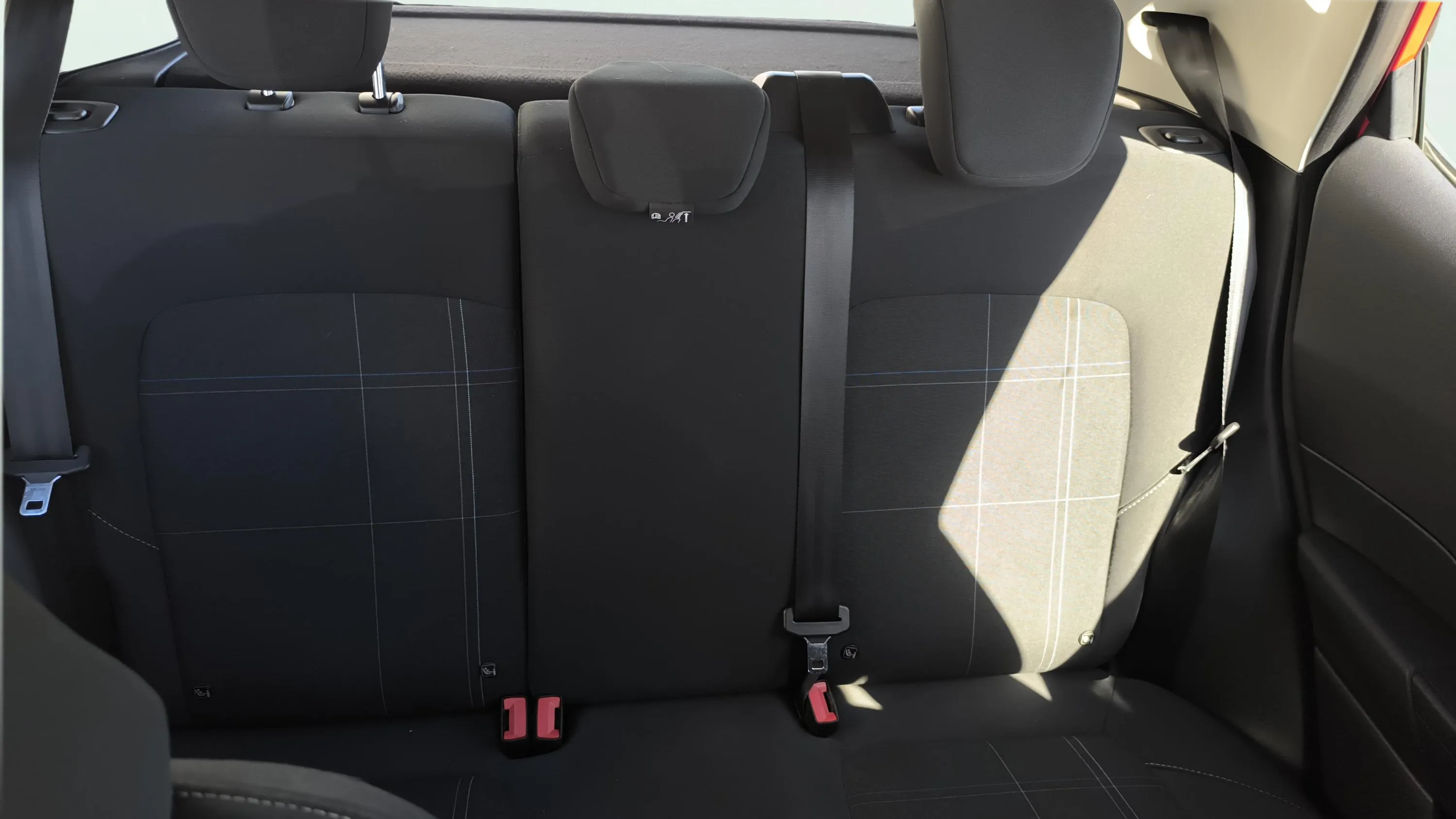 Ford Fiesta 1.1 PFI GLP Limited Edit. - foto 16