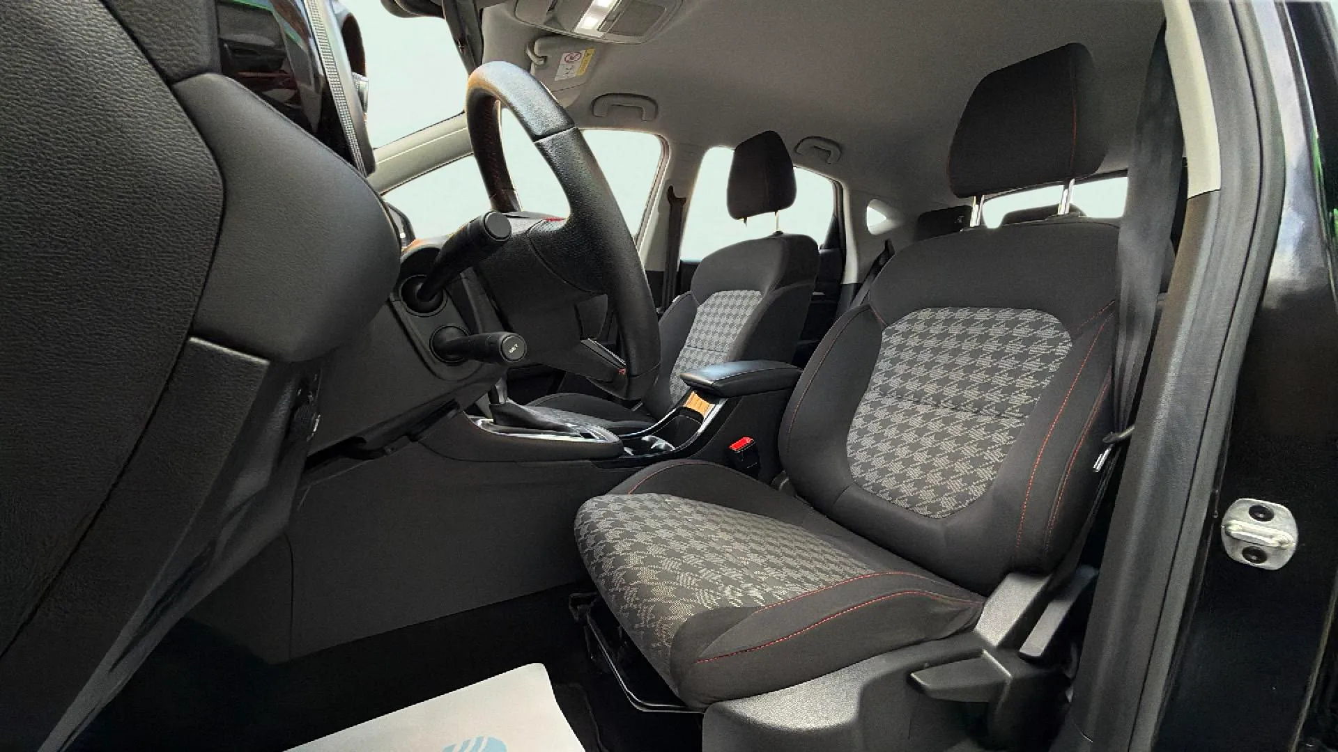 MG ZS 1.5 Comfort - foto 12