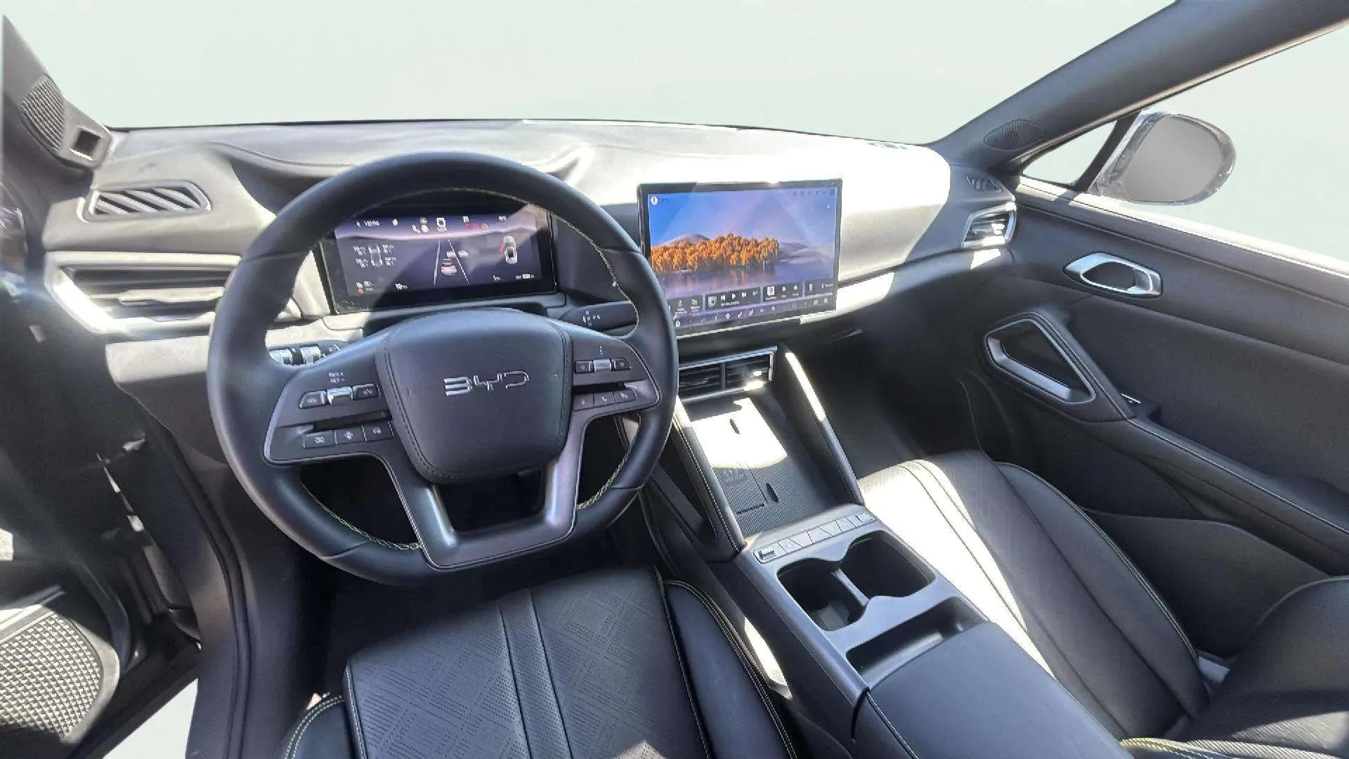 BYD Atto 2 1.5 - foto 10