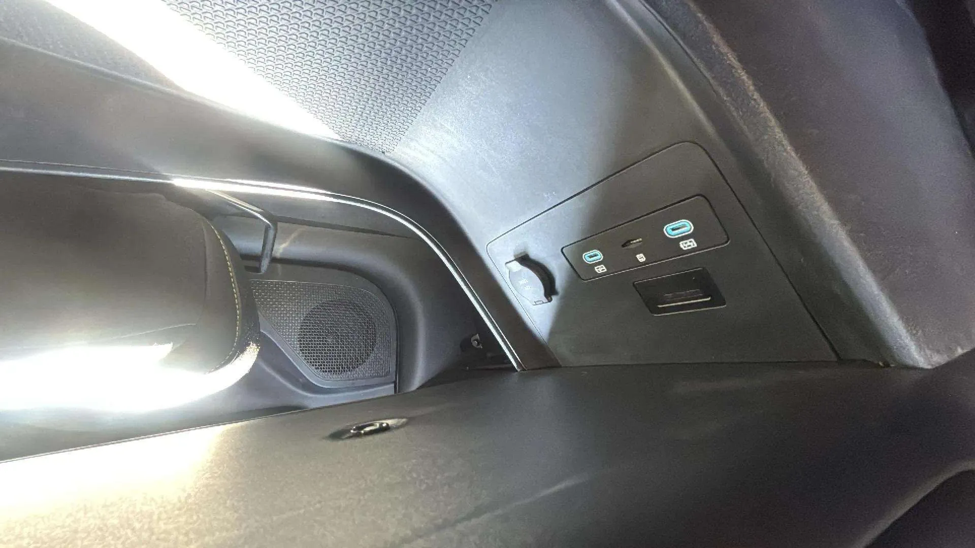 BYD Atto 2 1.5 - foto 25