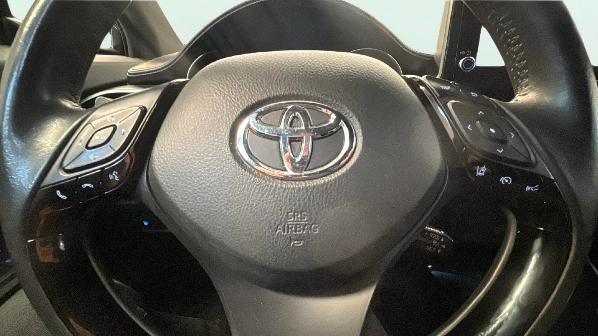 Toyota C-HR 2.0 180H Advance - foto 21
