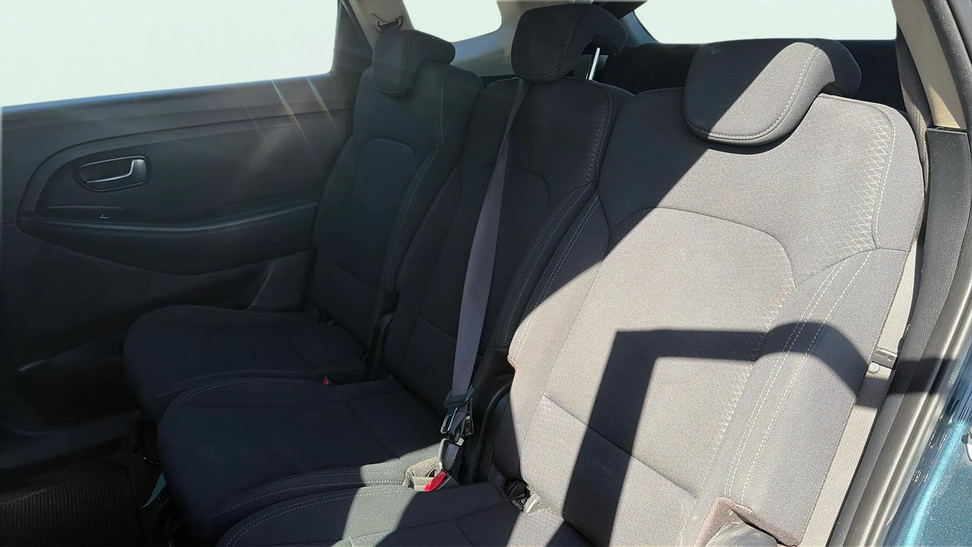 Kia Carens 1.7 CRDi VGT Drive Eco-Dyn - foto 12