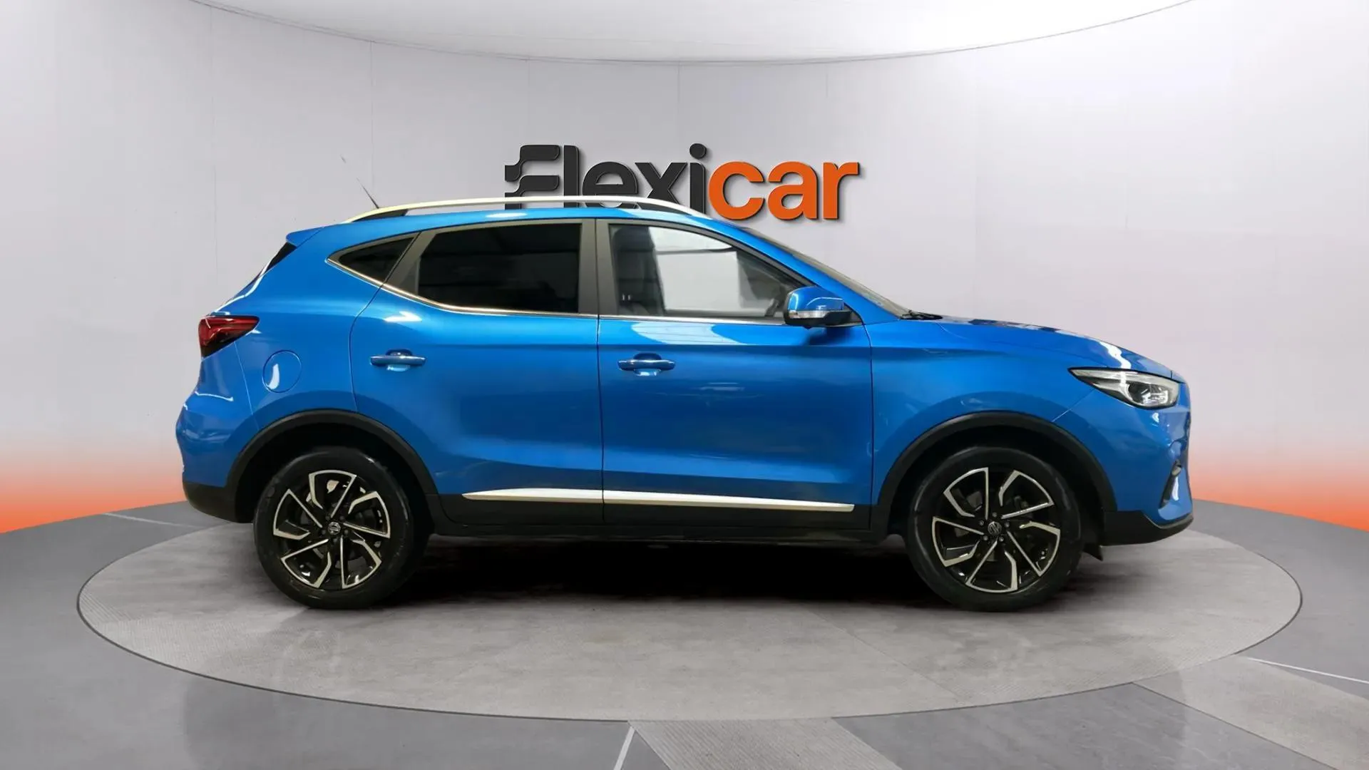 MG ZS 1.0T Luxury - foto 8