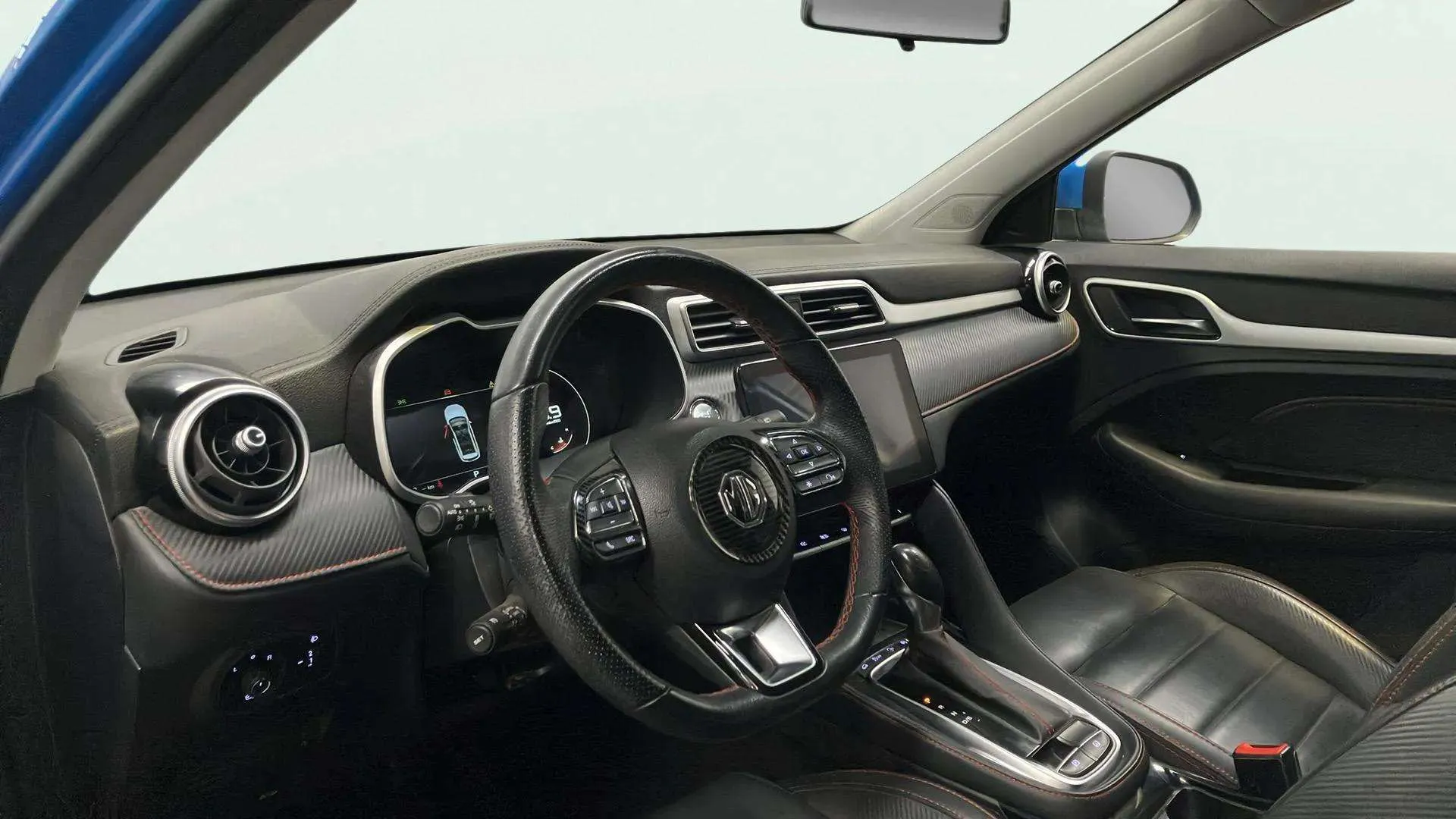 MG ZS 1.0T Luxury - foto 9