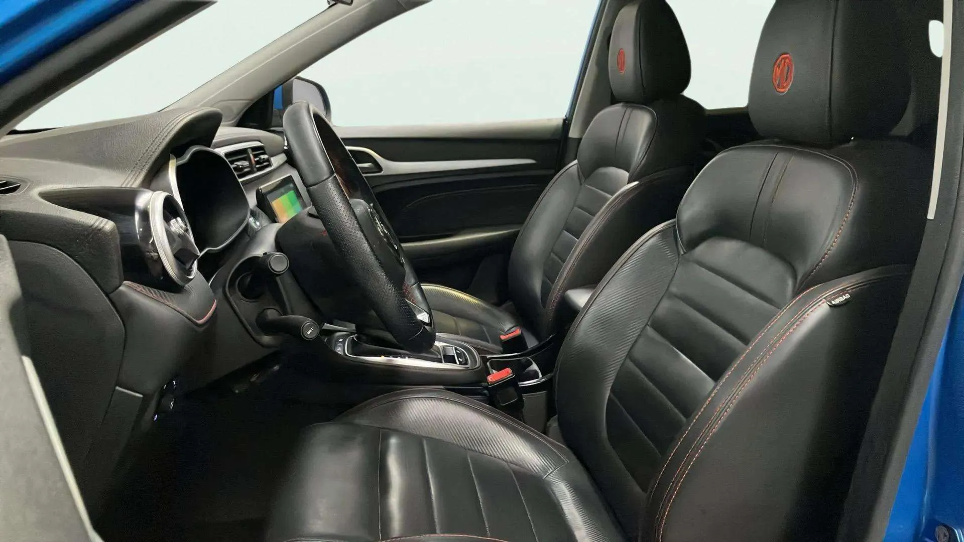 MG ZS 1.0T Luxury - foto 12