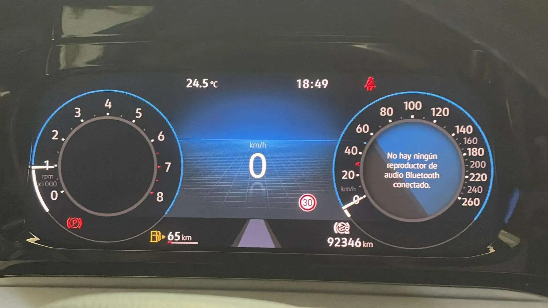 Volkswagen Golf 1.0 TSI - foto 9