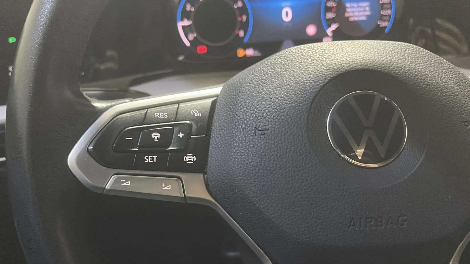 Volkswagen Golf 1.0 TSI - foto 17