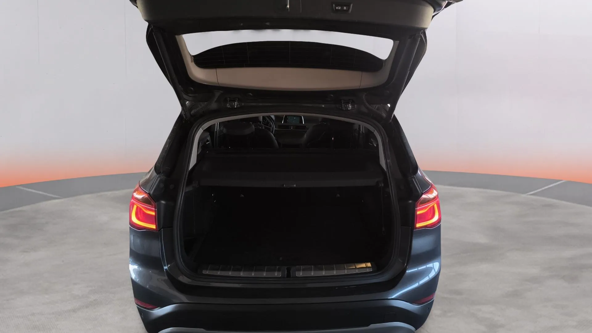 BMW X1 sDrive18d - foto 16