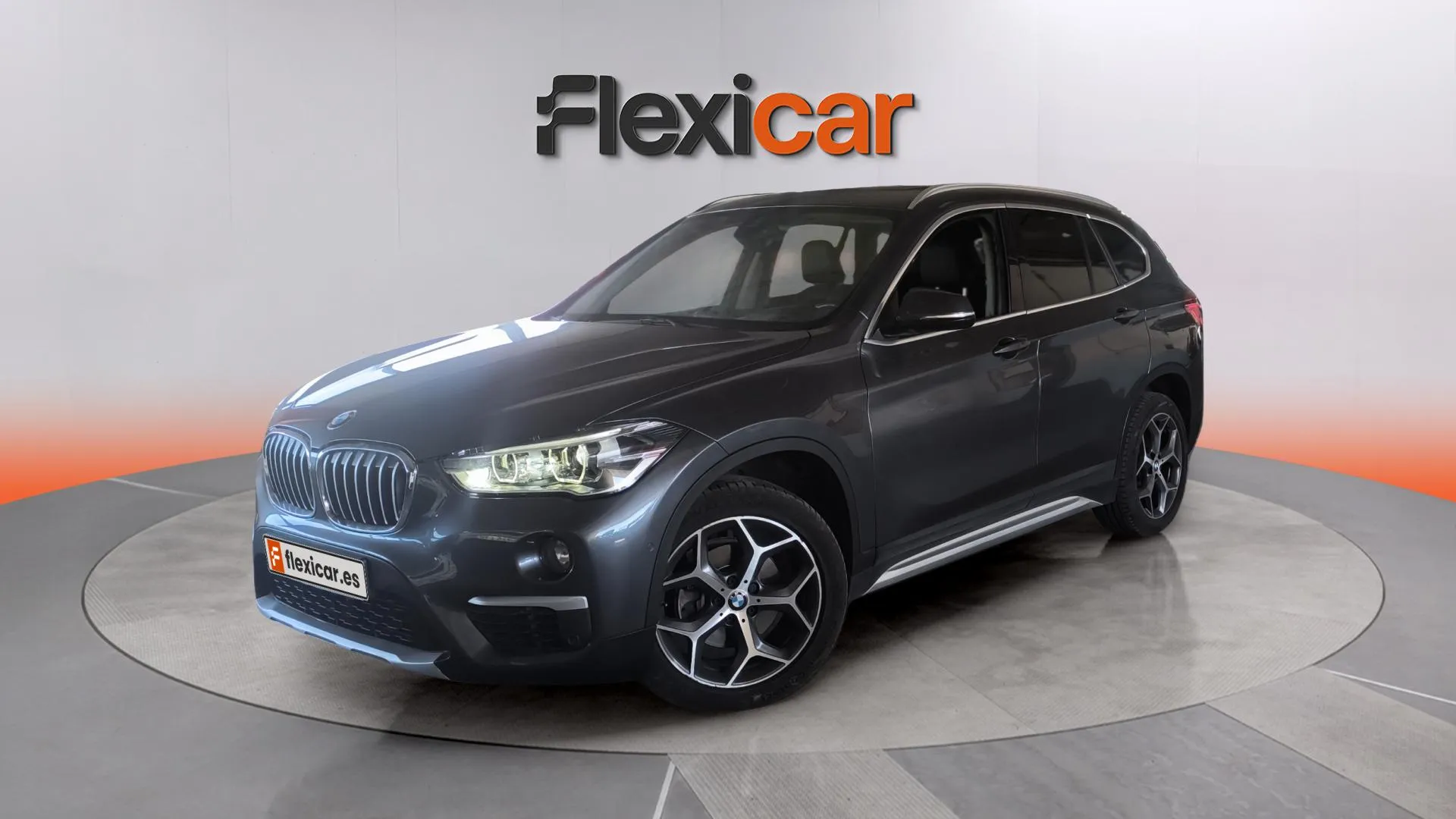 BMW X1 sDrive18d - foto 2