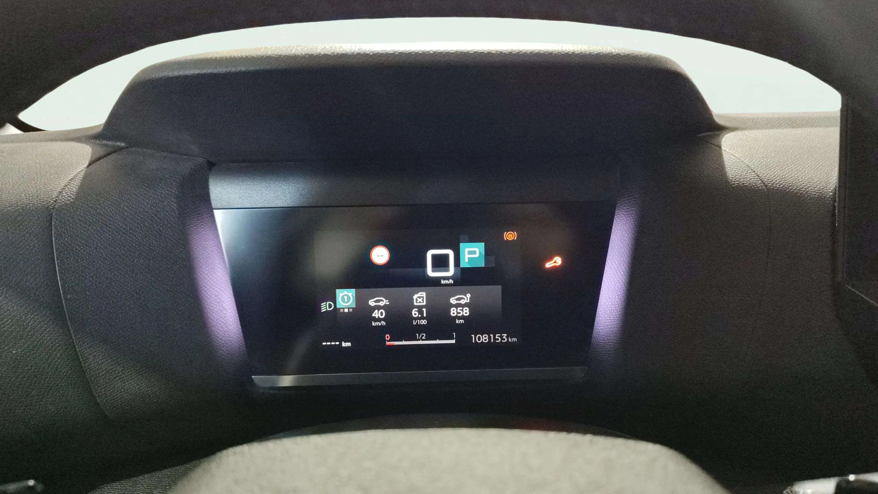 Citroën C4 BlueHDi 130 EAT8 Feel Pack - foto 8