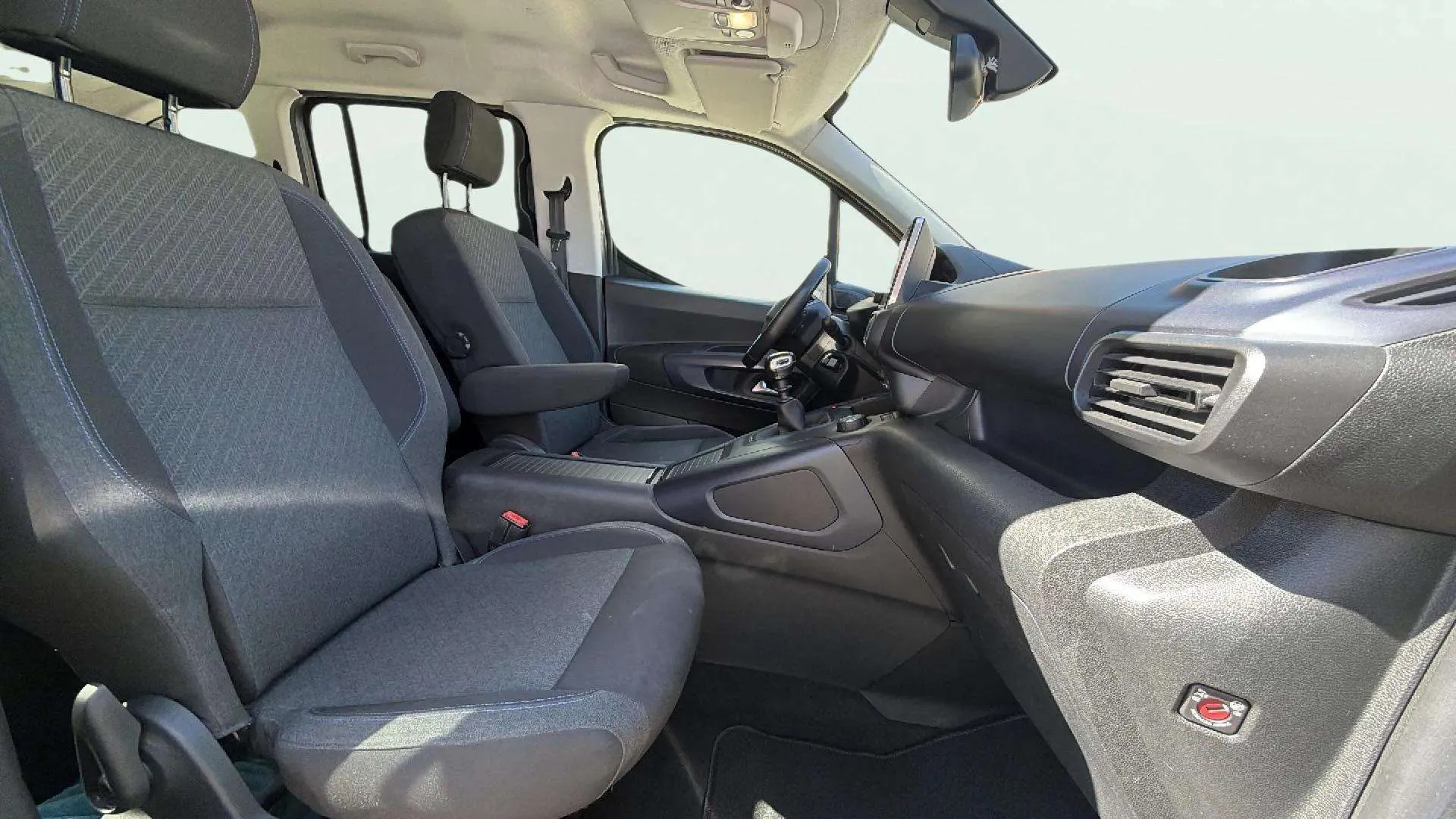 Peugeot Rifter Active Long PureTech - foto 13