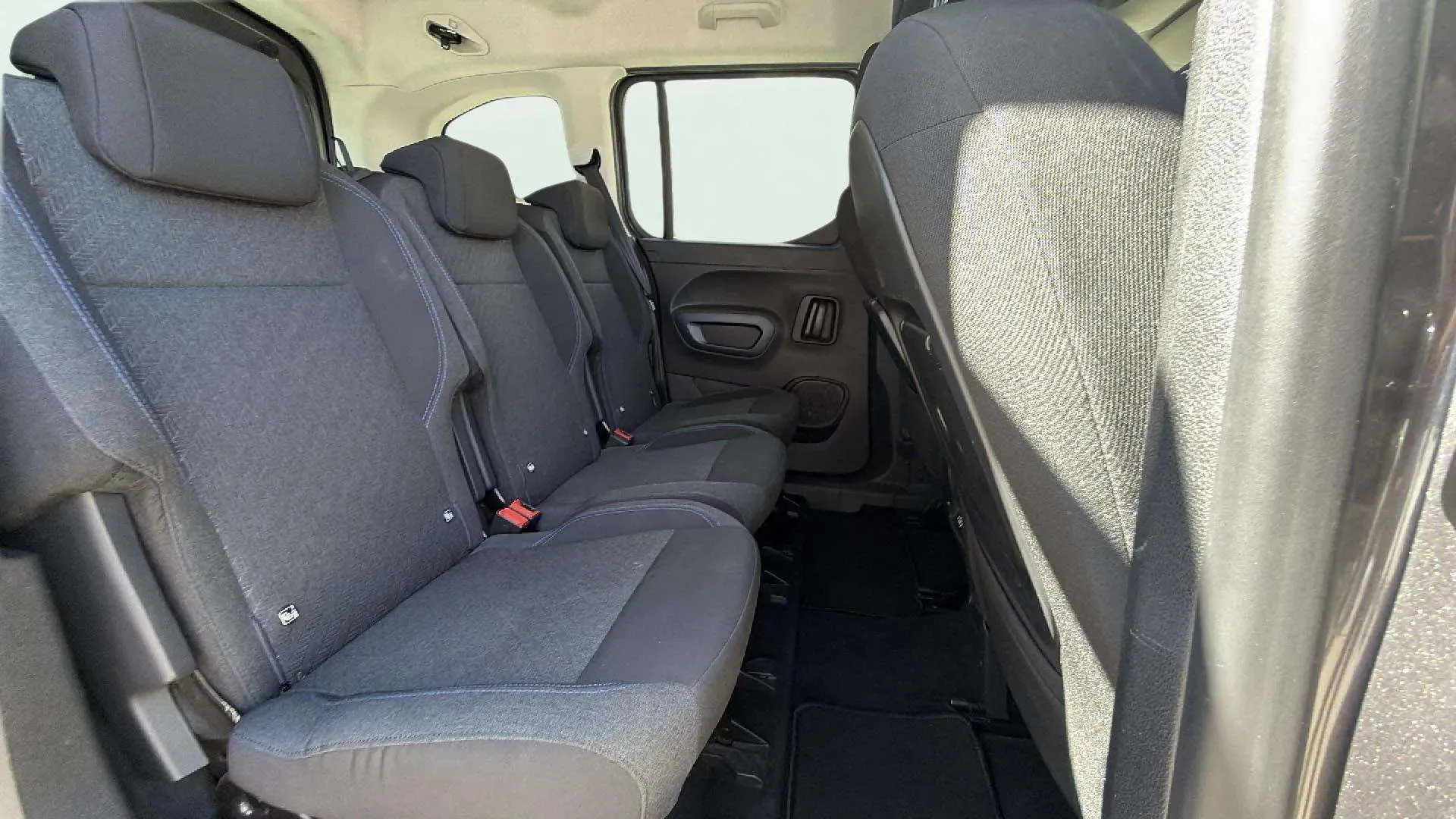 Peugeot Rifter Active Long PureTech - foto 18