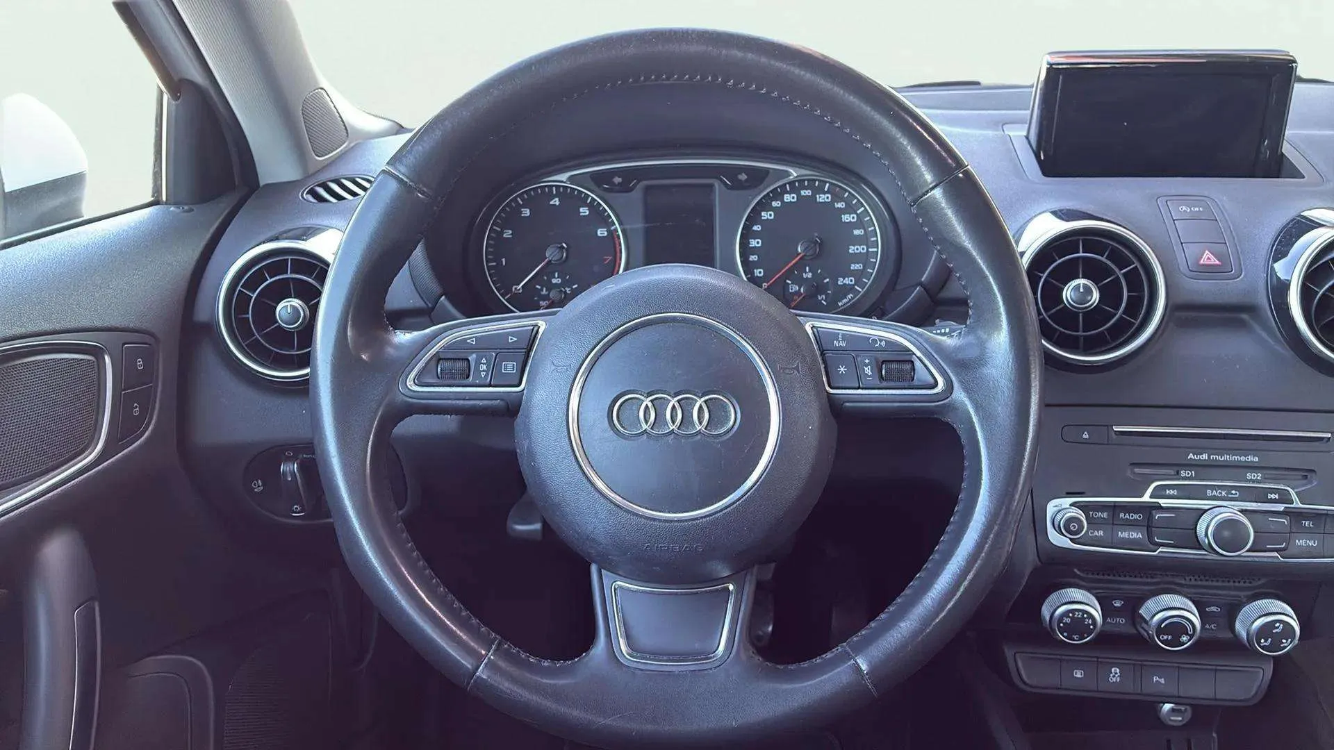 Audi A1 Active Kit 1.4 TFSI - foto 14