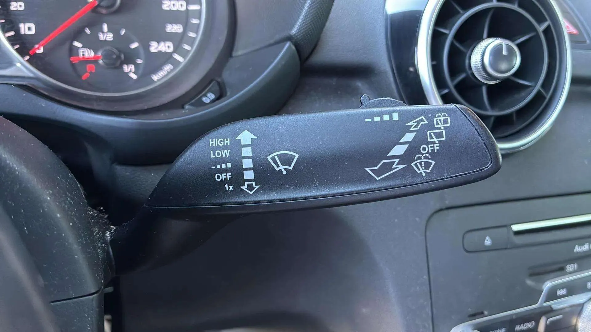 Audi A1 Active Kit 1.4 TFSI - foto 18