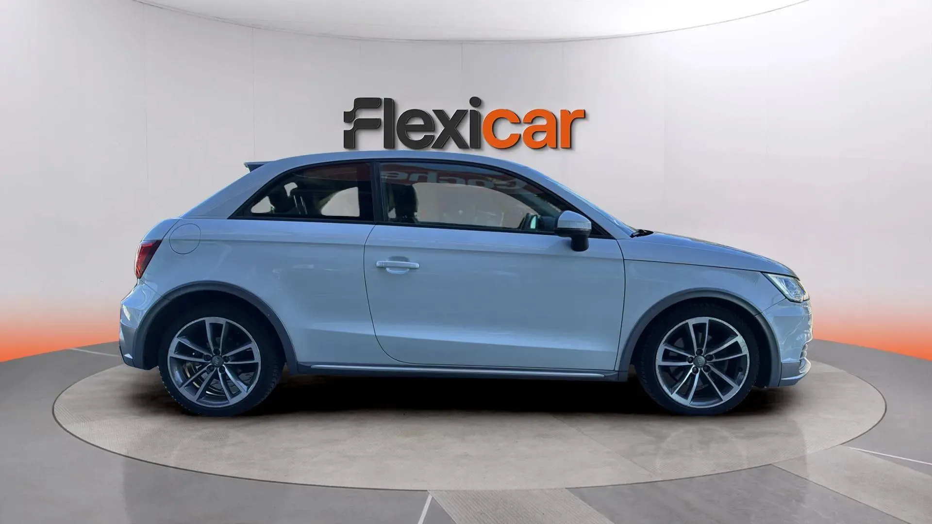 Audi A1 Active Kit 1.4 TFSI - foto 8