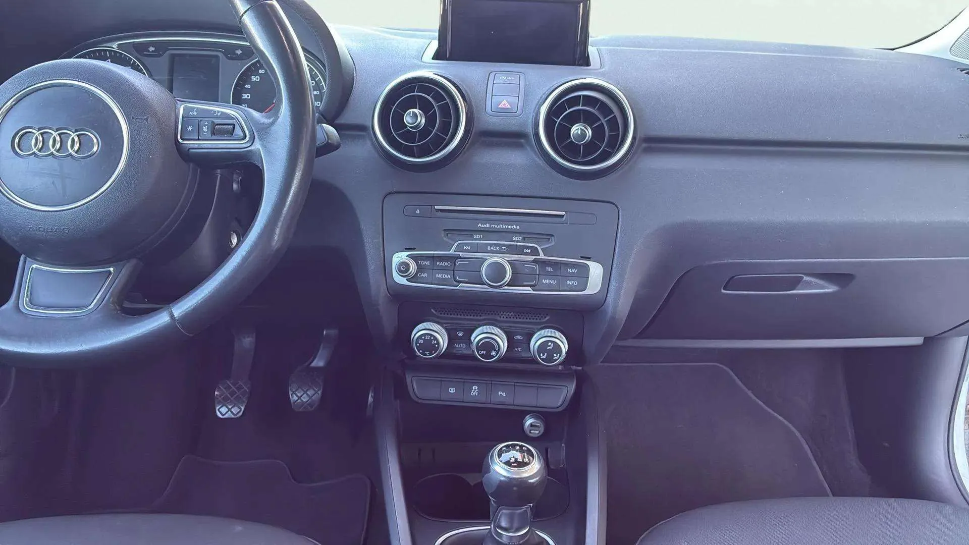 Audi A1 Active Kit 1.4 TFSI - foto 20