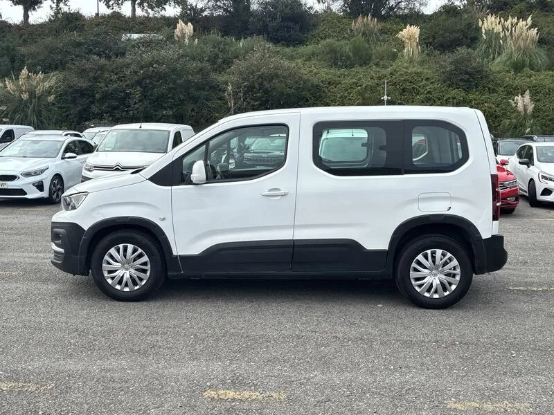 Peugeot Rifter Active Standard BlueHDi (IND) (CX2) - foto 3