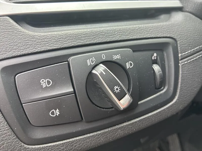 BMW X2 sDrive 18i 1.5 AT7 E6dT - foto 22