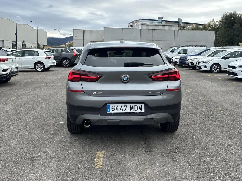 BMW X2 sDrive 18i 1.5 AT7 E6dT - foto 5