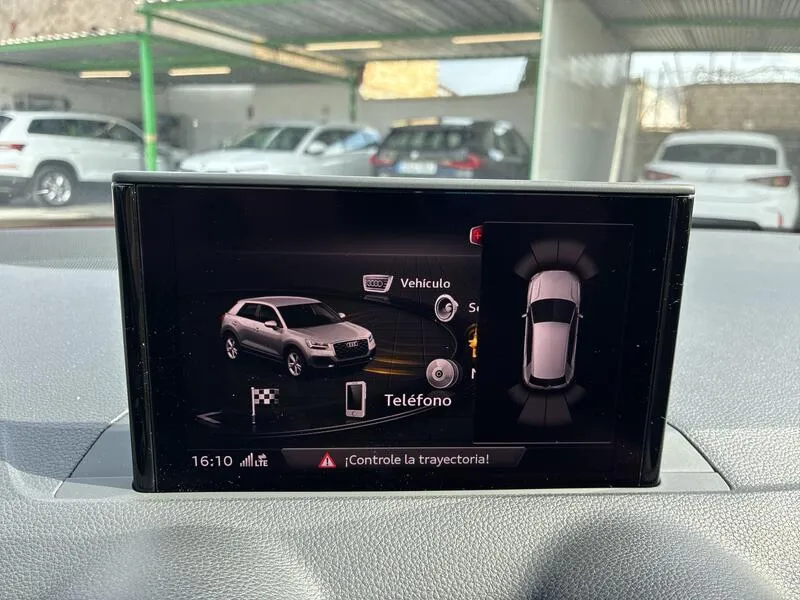 Audi Q2 Design 30 TFSI - foto 37