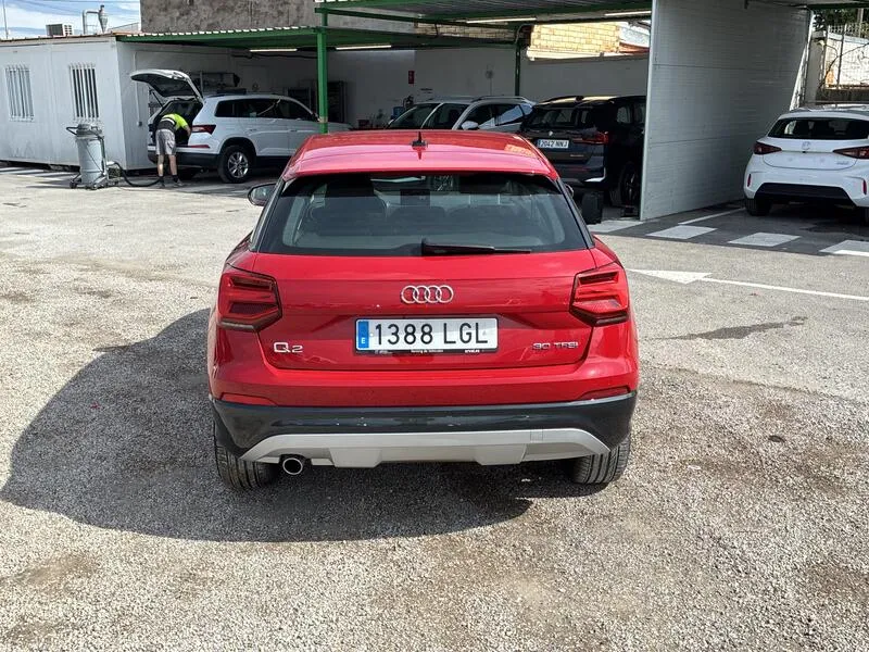 Audi Q2 Design 30 TFSI - foto 5
