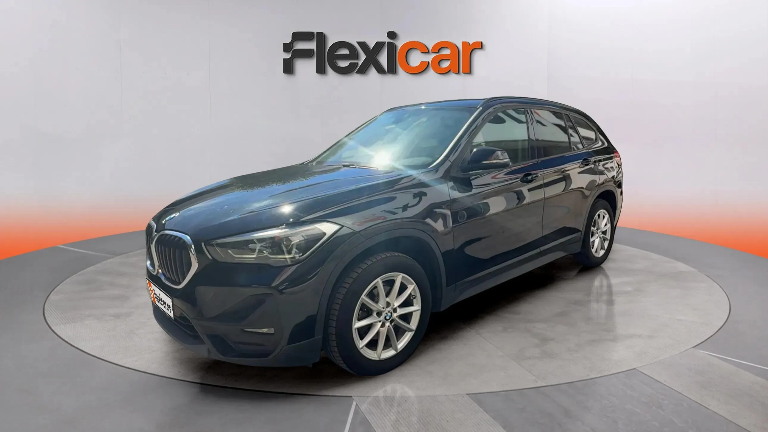 BMW X1 sDrive16d Business - foto 3