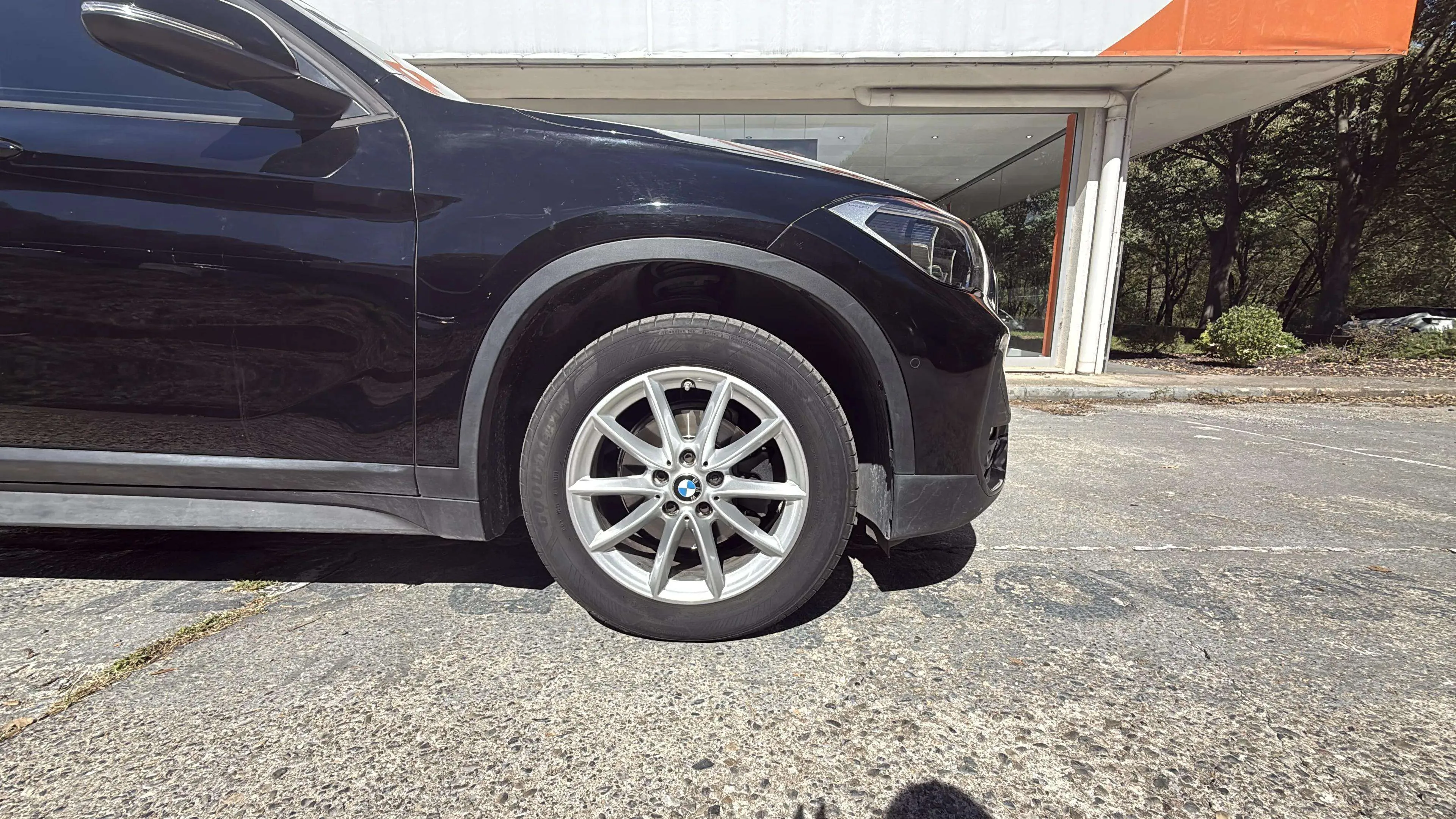 BMW X1 sDrive16d Business - foto 9