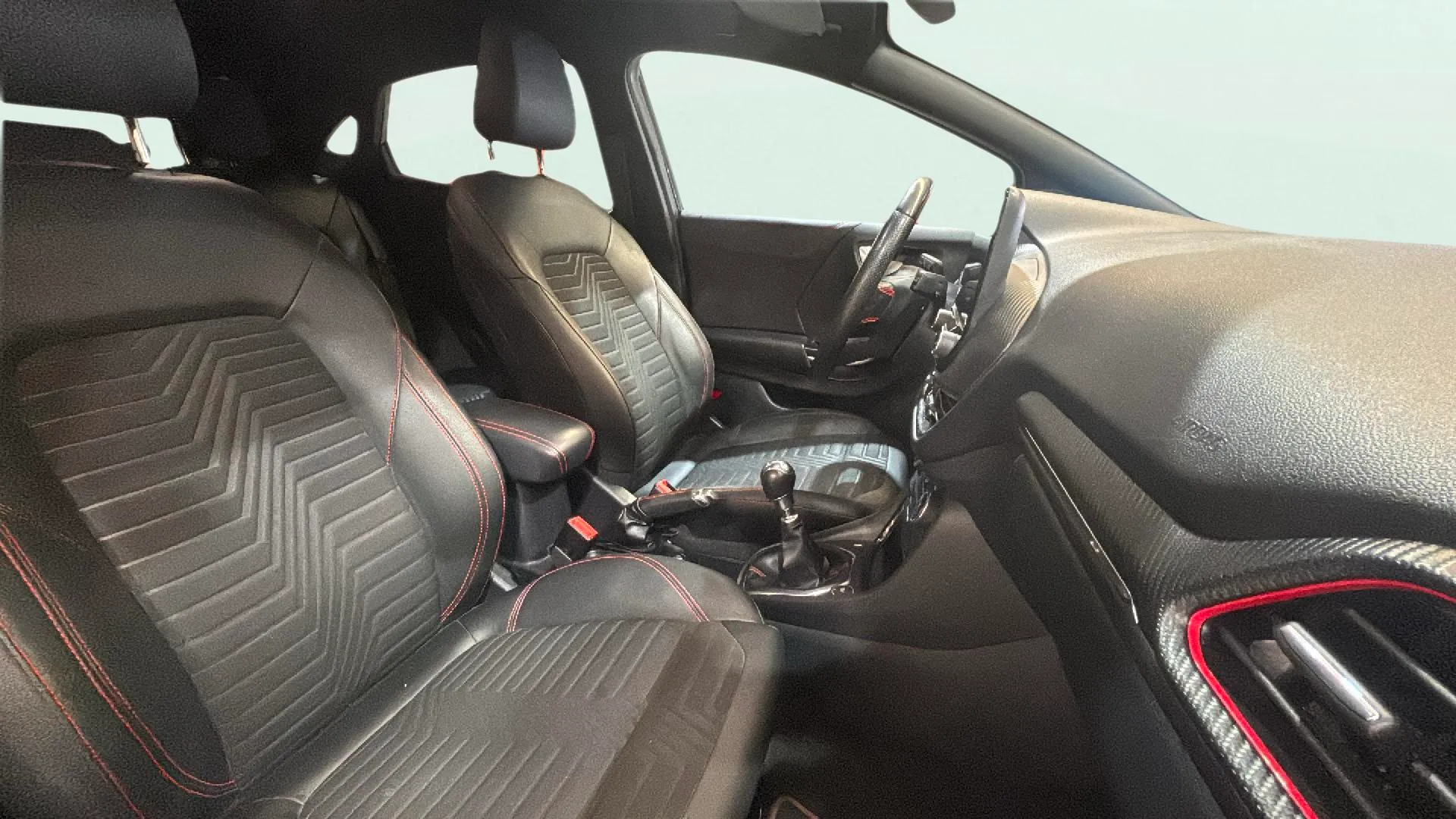 Ford Puma 1.0 EcoBoost Titanium MHEV - foto 12