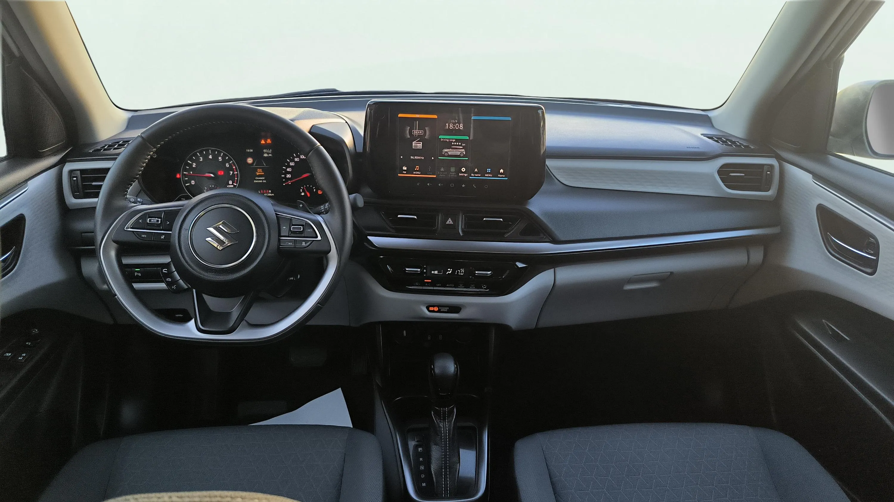 Suzuki Swift 1.2 GLE Mild Hybrid CVT - foto 12