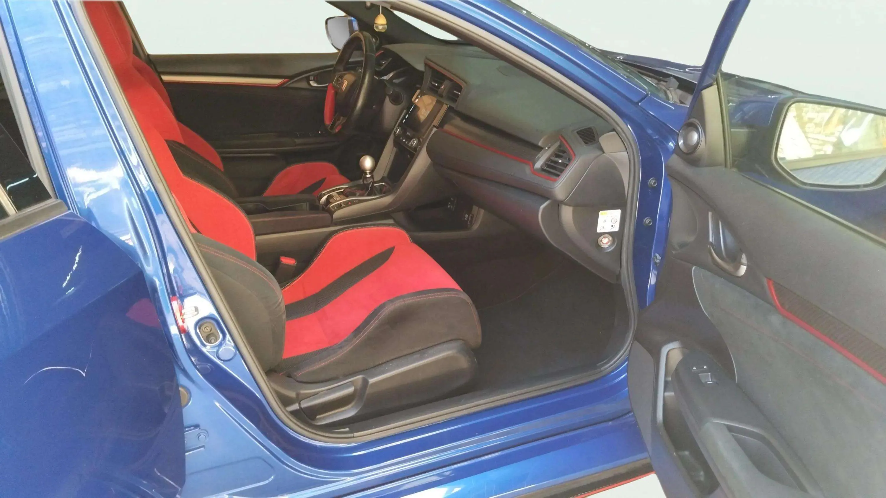 Honda Civic 2.0 I-VTEC Turbo Type R GT - foto 13