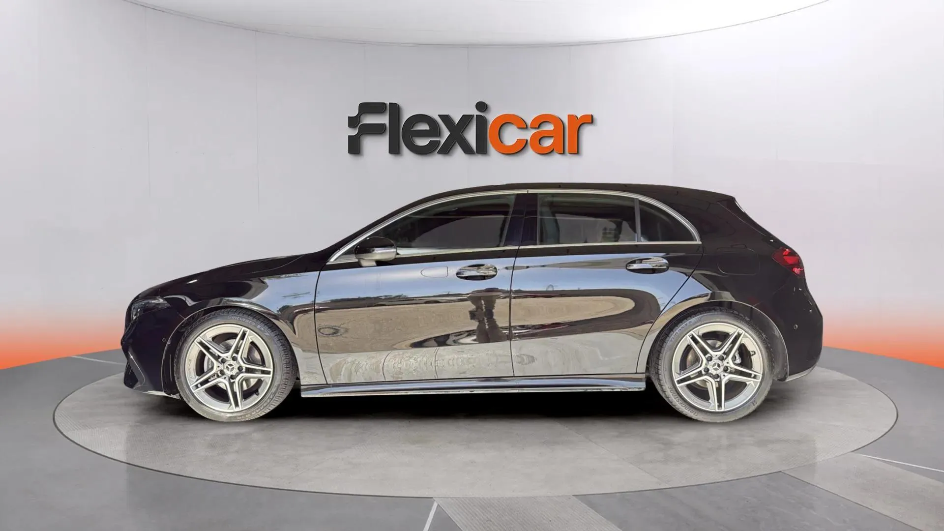 Mercedes-Benz Clase A A 180 d - foto 4