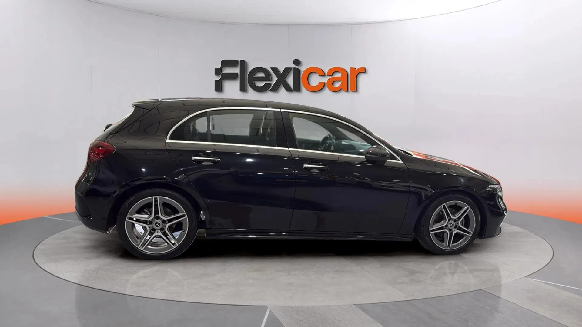 Mercedes-Benz Clase A A 180 d - foto 3
