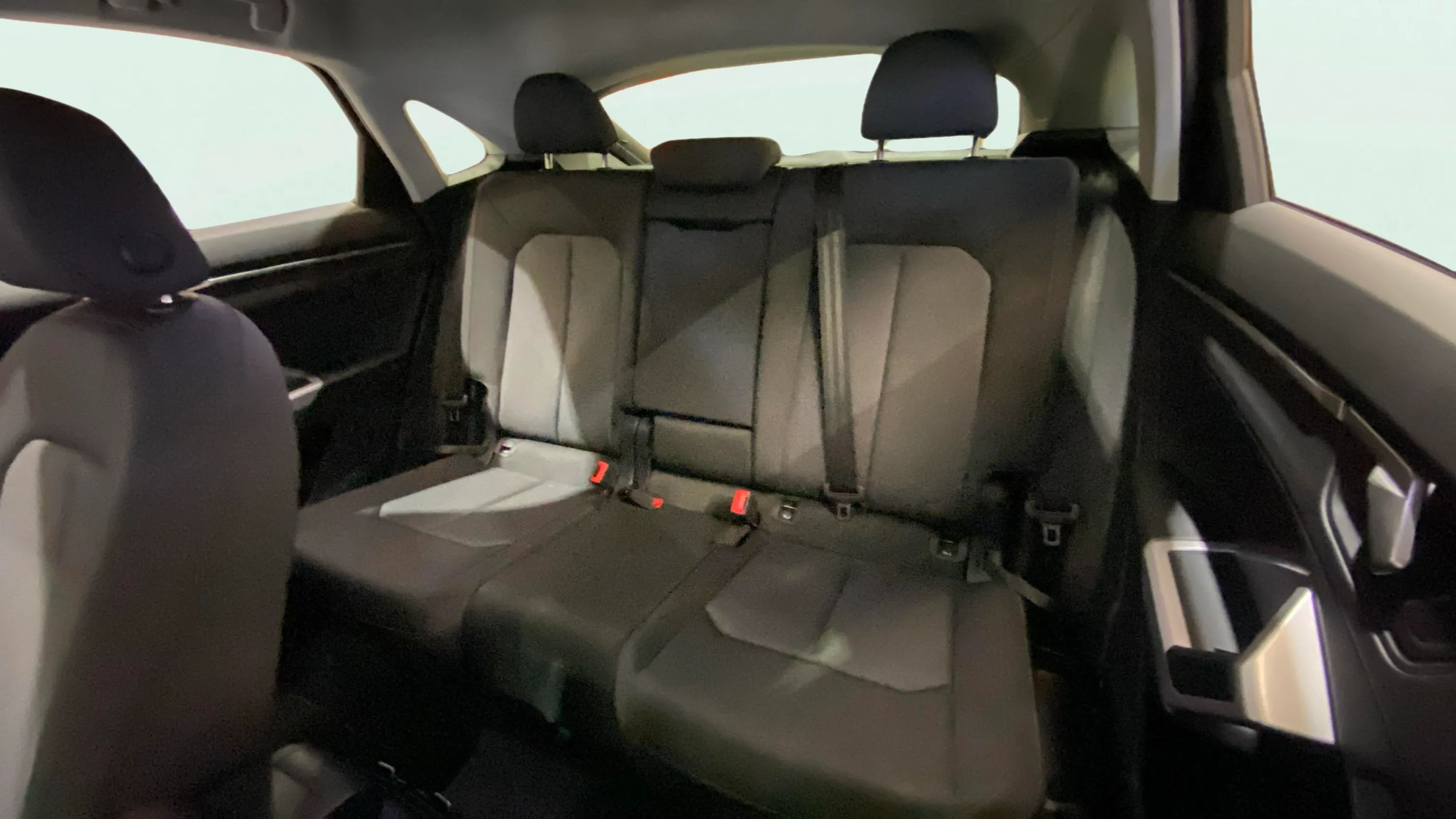 Audi Q3 Black line 35 TDI S tronic - foto 13