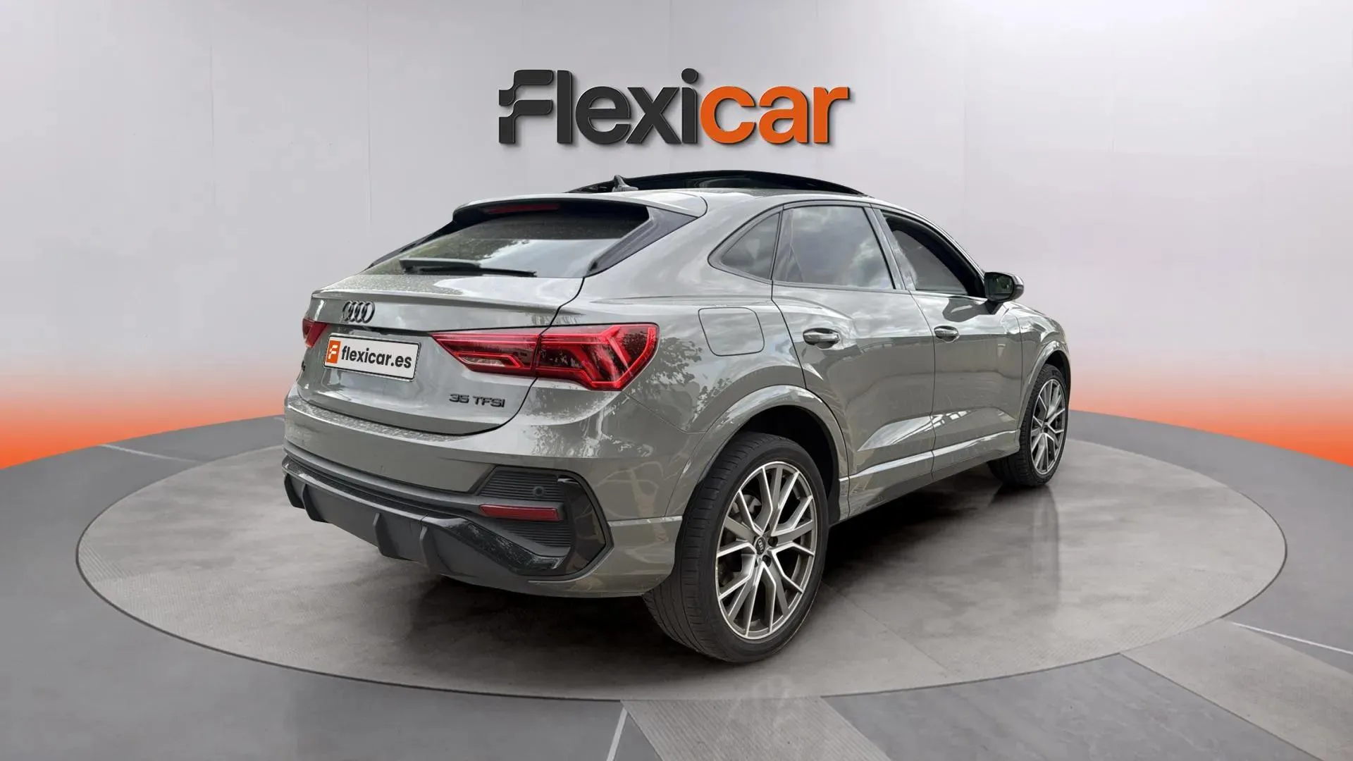Audi Q3 35 TFSI S tronic Black Line - foto 7