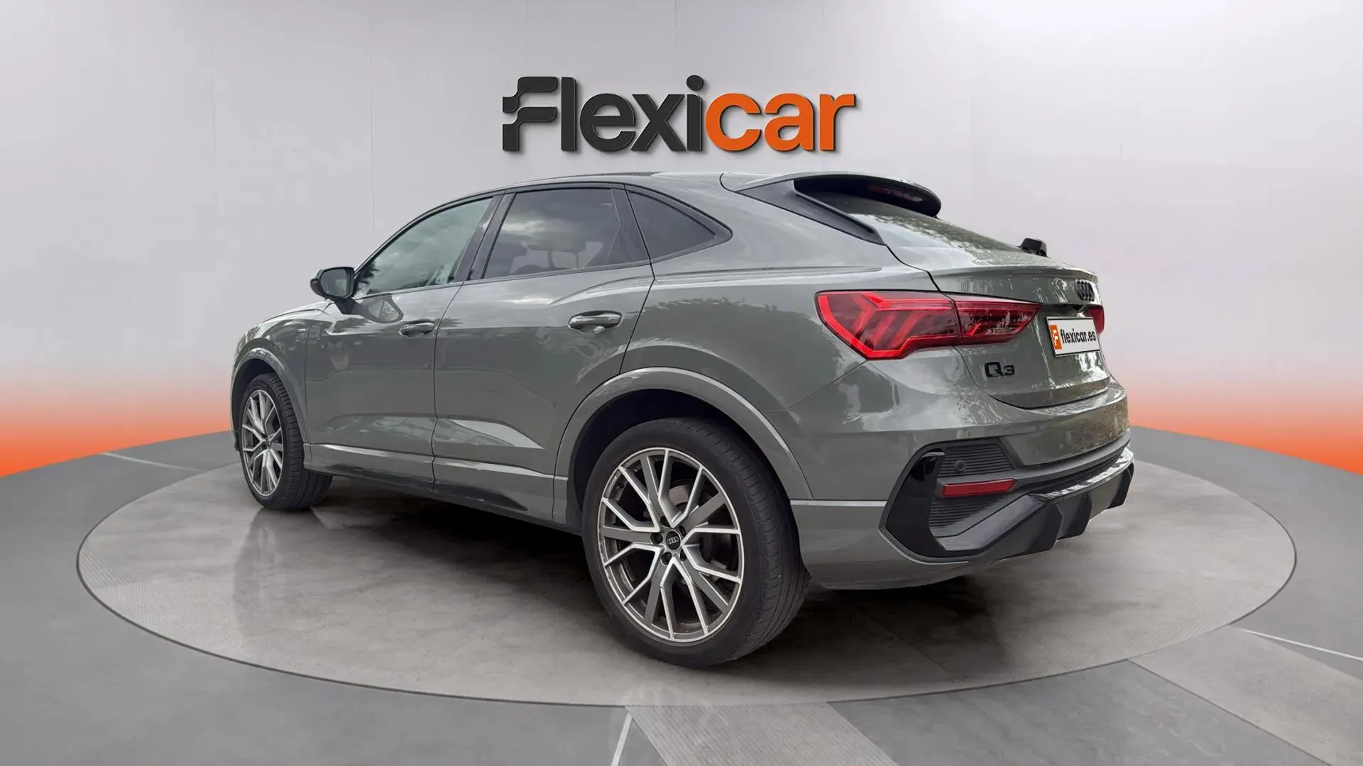 Audi Q3 35 TFSI S tronic Black Line - foto 14