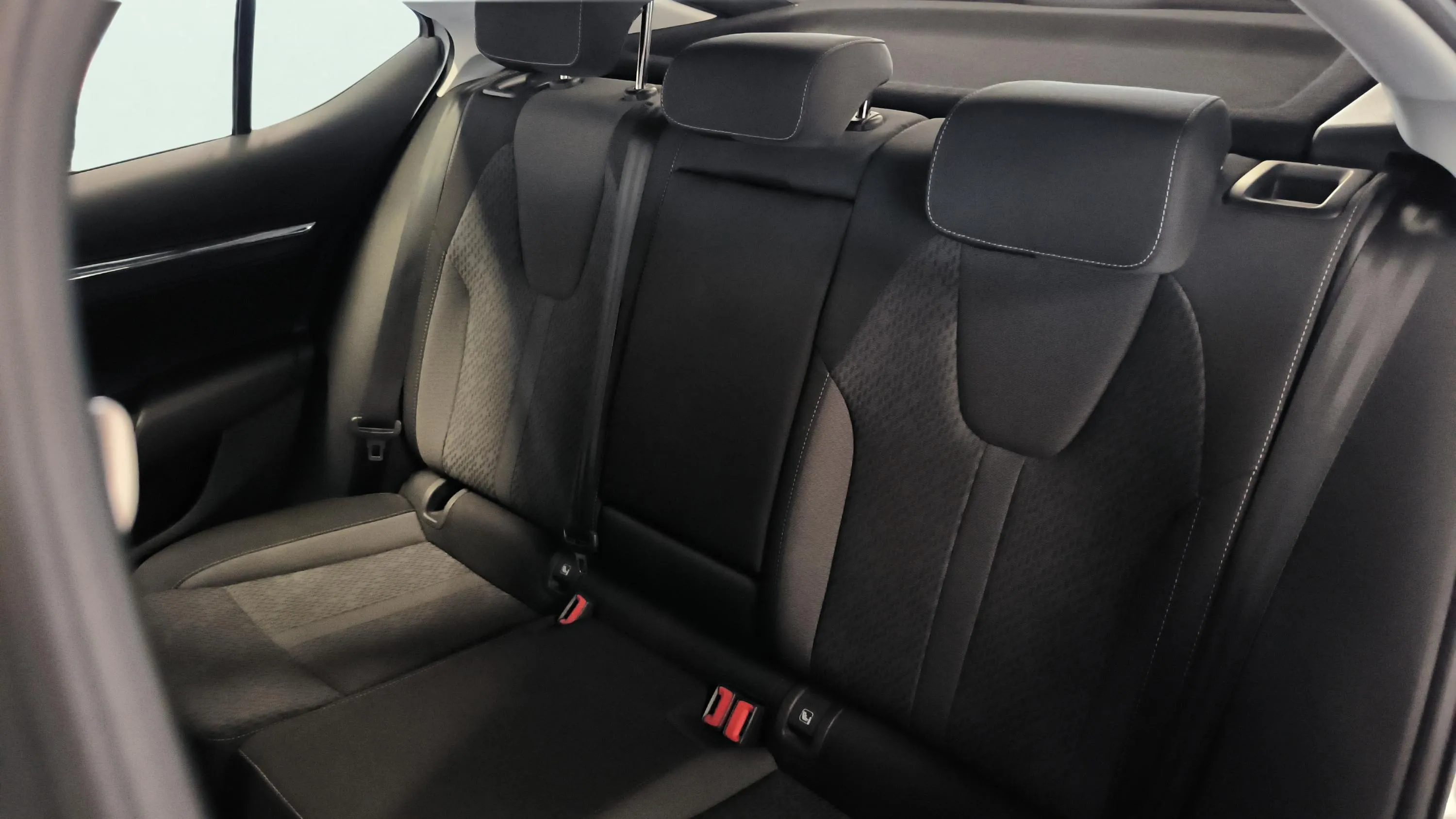 Škoda Octavia 2.0 TDI DSG Ambition - foto 26