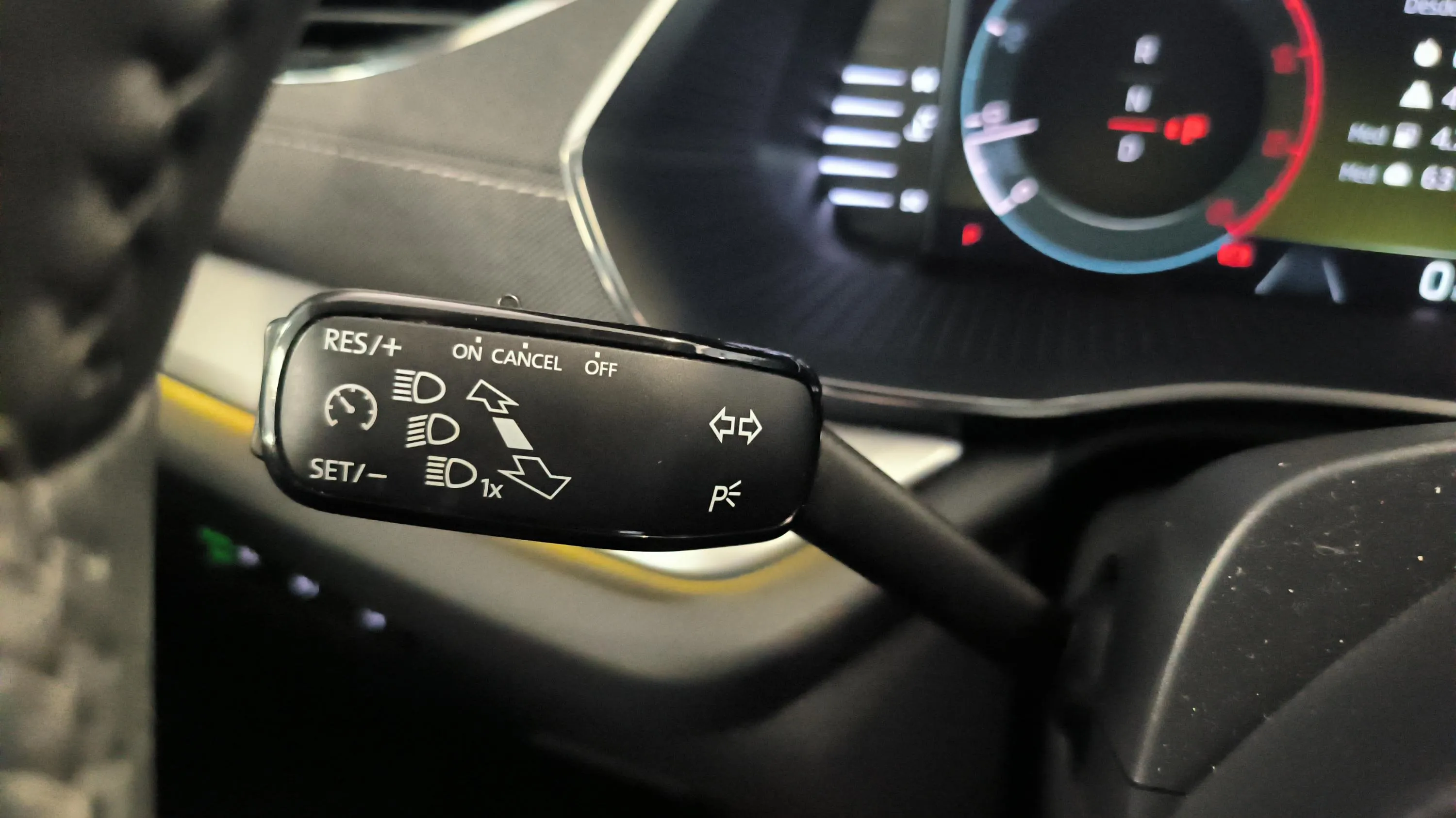 Škoda Octavia 2.0 TDI DSG Ambition - foto 16