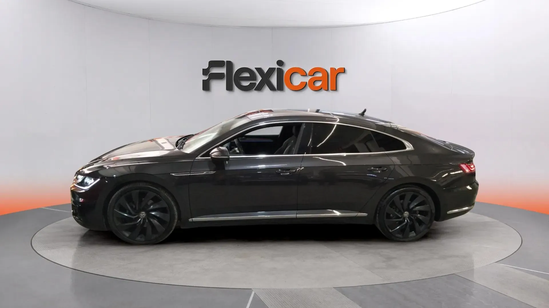 Volkswagen Arteon R-Line 2.0 TDI DSG - foto 4