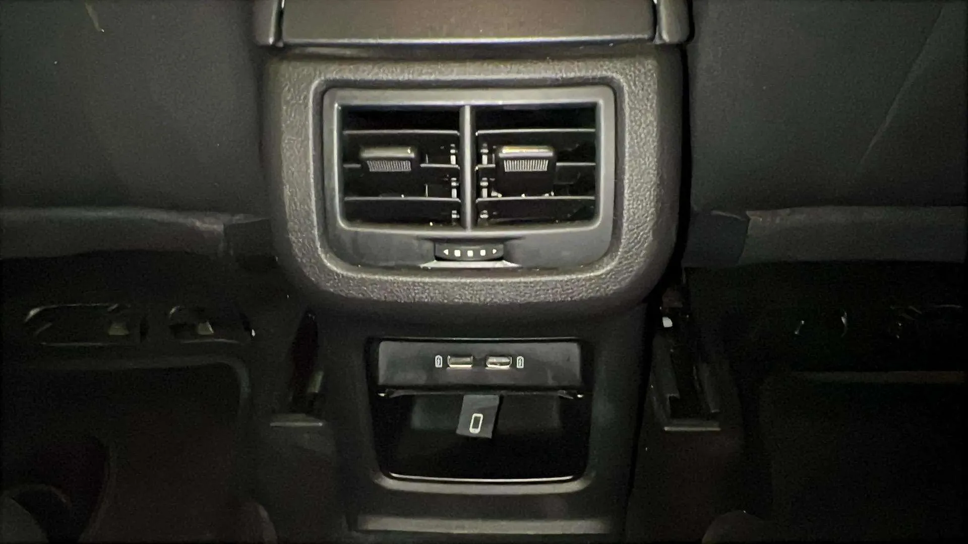 SEAT Ateca 1.6 TDI Xcellence Eco - foto 16