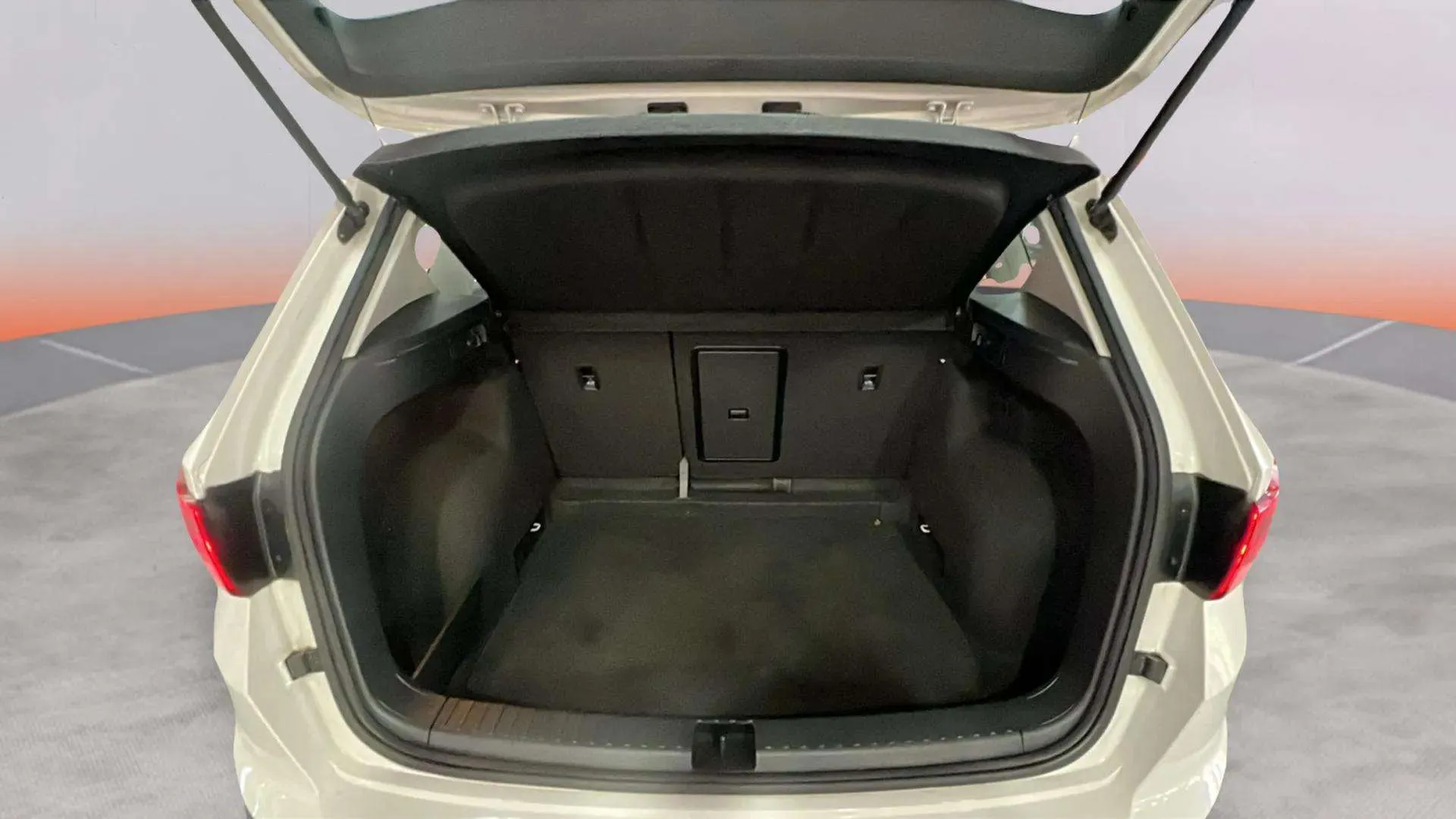 SEAT Ateca 1.6 TDI Xcellence Eco - foto 9