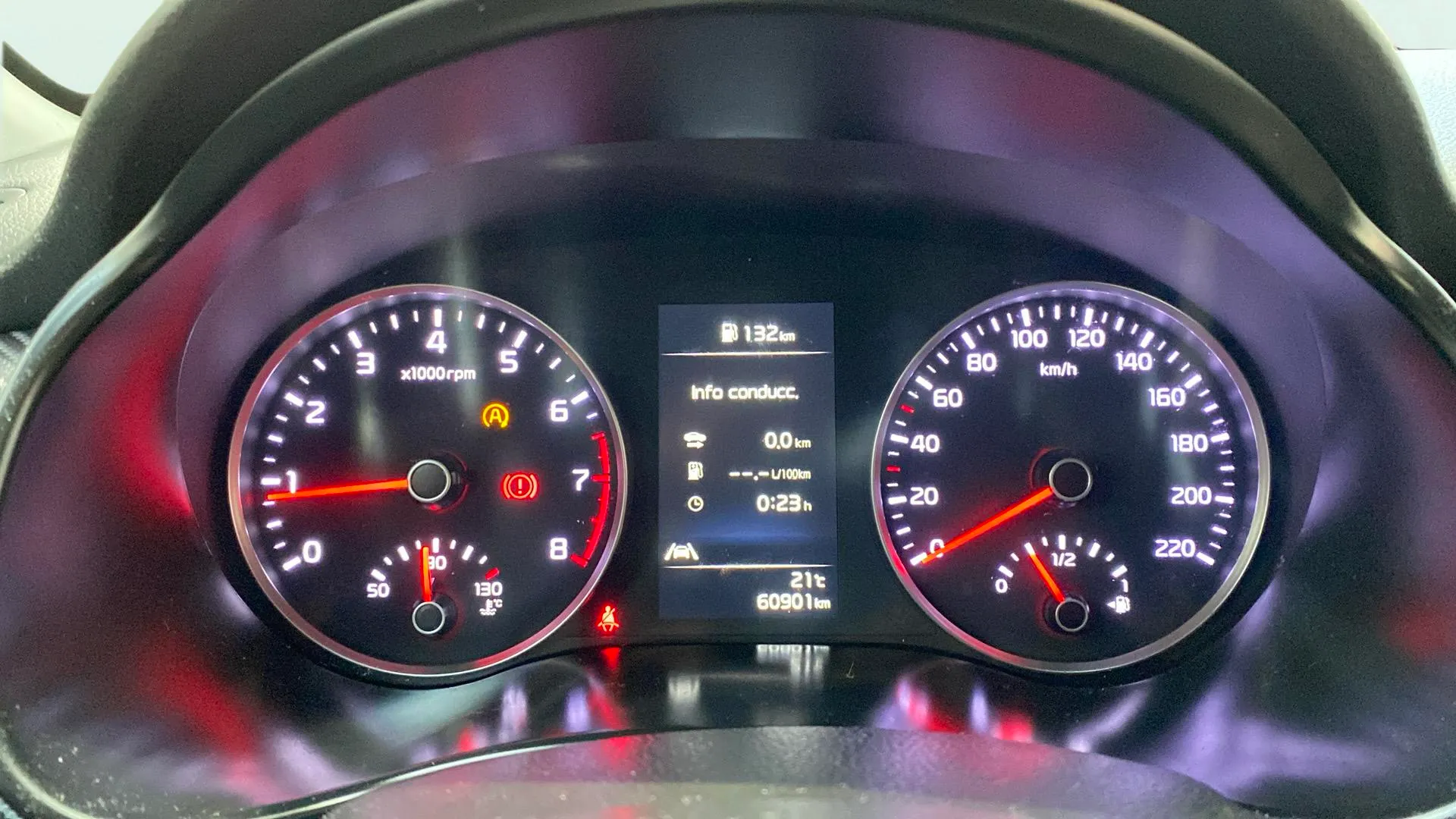 Kia Stonic 1.0 T-GDi MHEV iMT GT Line - foto 14