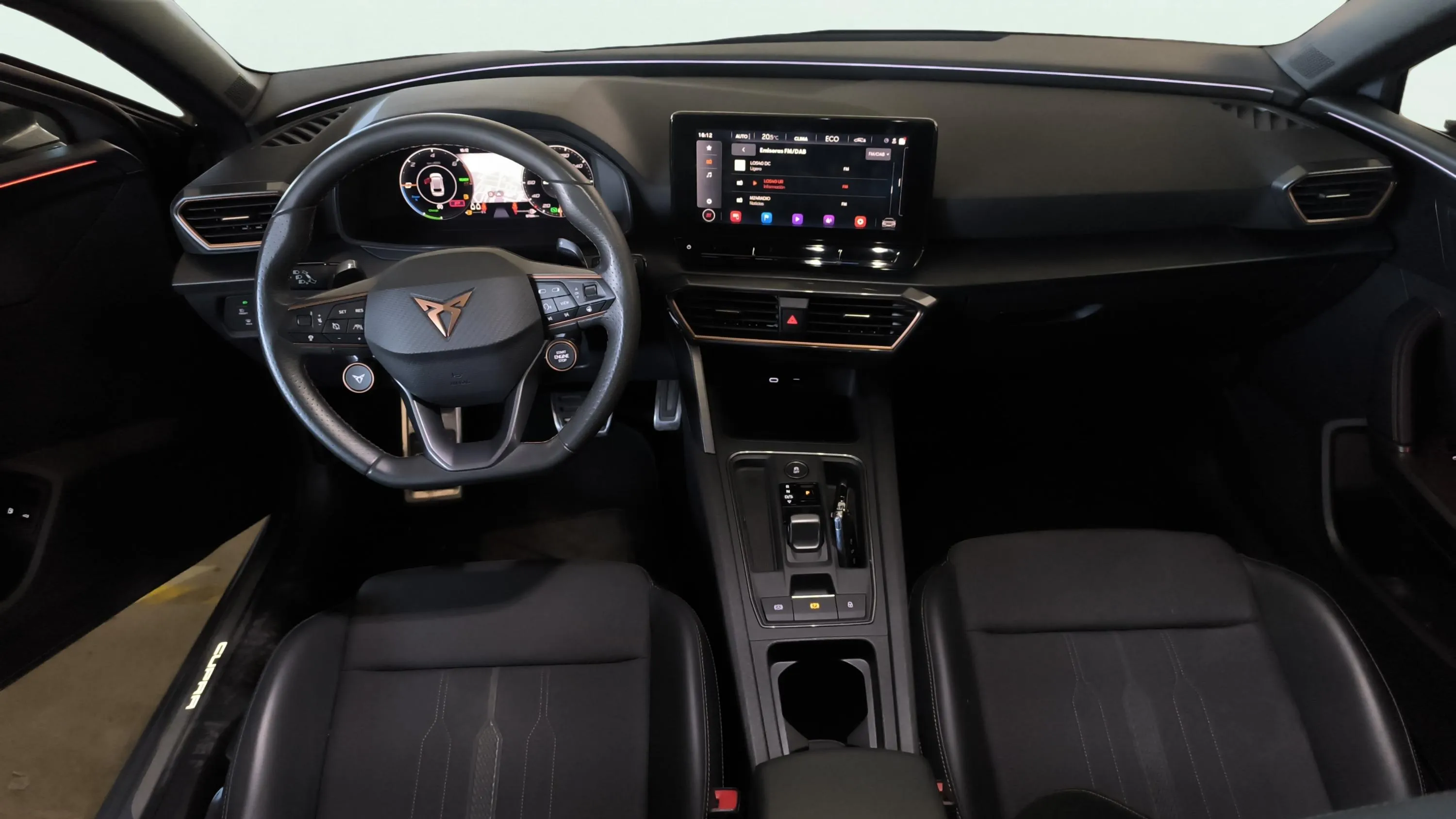 Cupra León SP 1.4 e-Hybrid DSG - foto 9