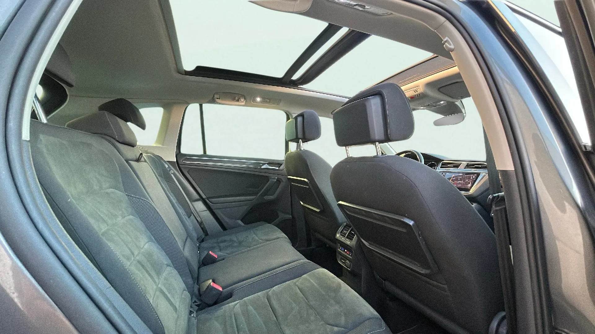 Volkswagen Tiguan Sport 2.0 TDI 4Motion DSG - foto 19